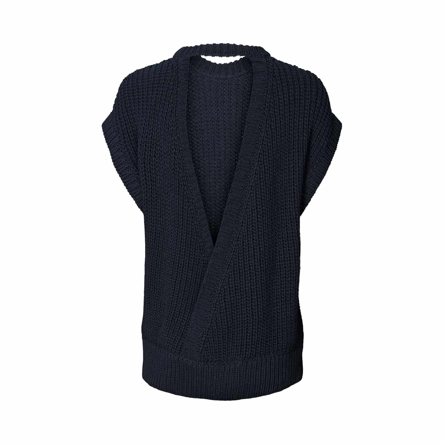 Rabens-Saloner_Rodine-knit_1