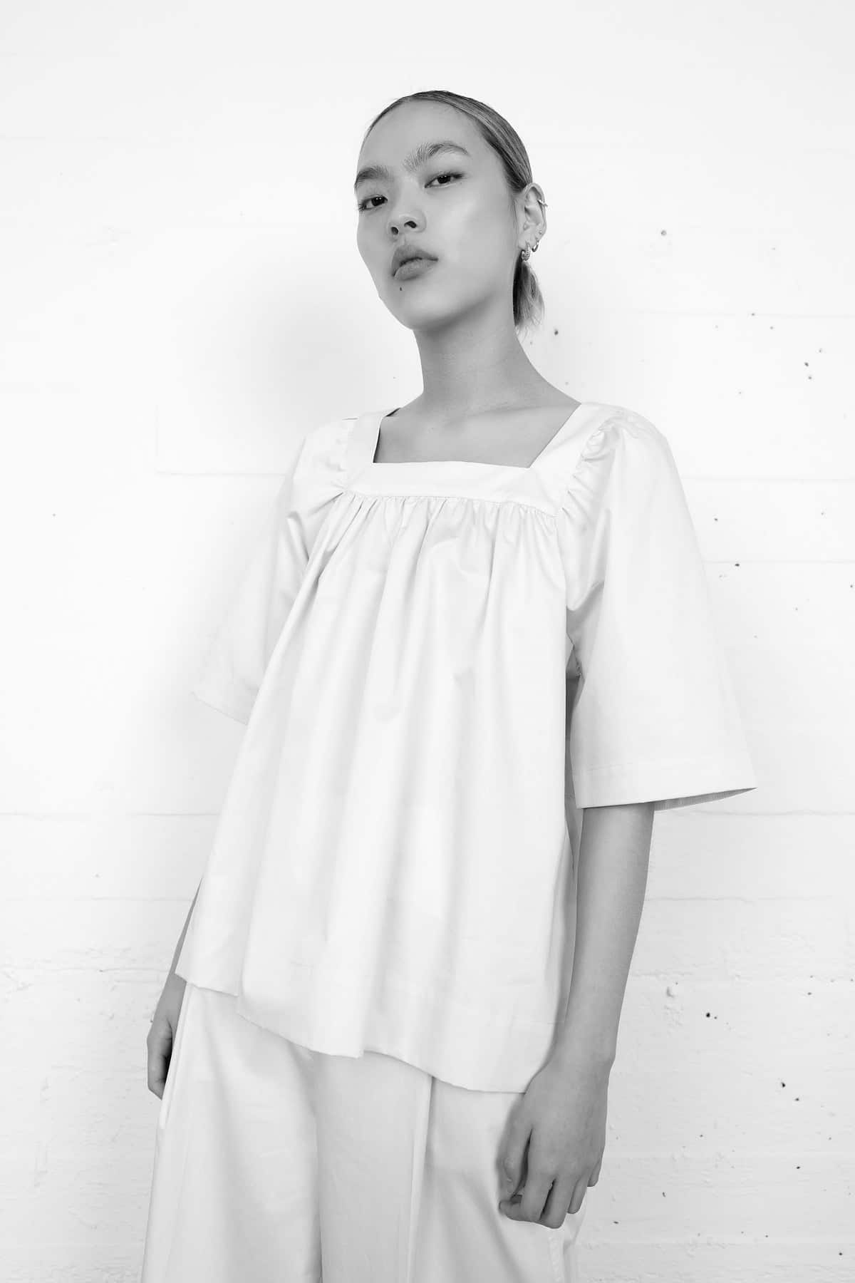 Secxond_Feamale_SIREN_Blouse_1