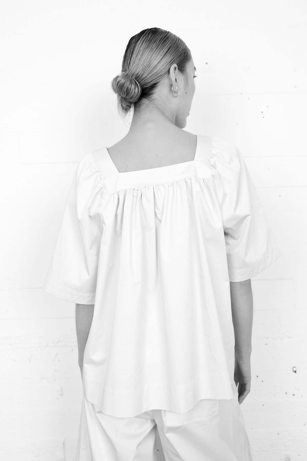 Secxond_Feamale_SIREN_Blouse_2