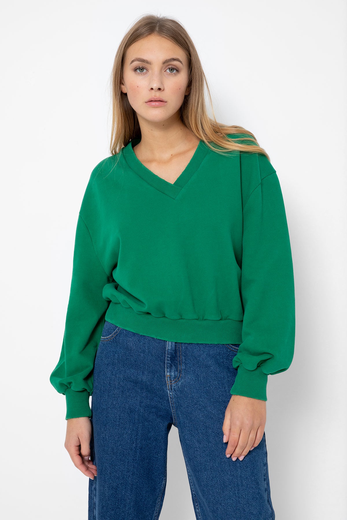 Ame_Gaudi_Sweater_Green_2