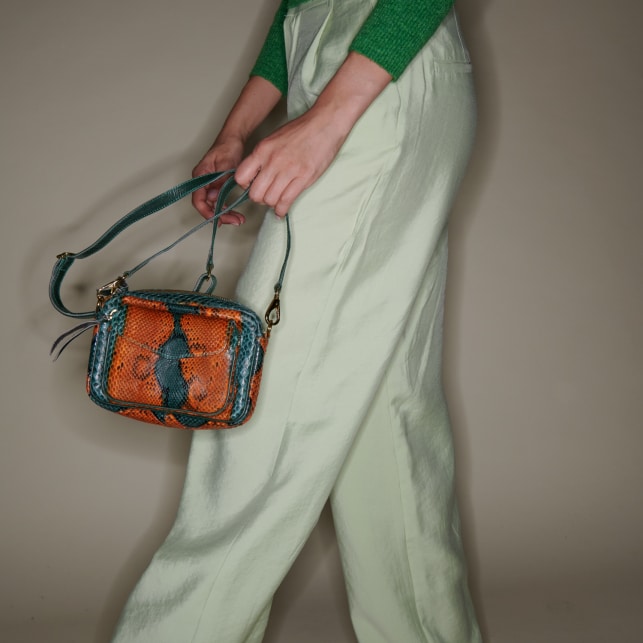 Claris-Virot_kingfisher-python-mini-charly-bag_1