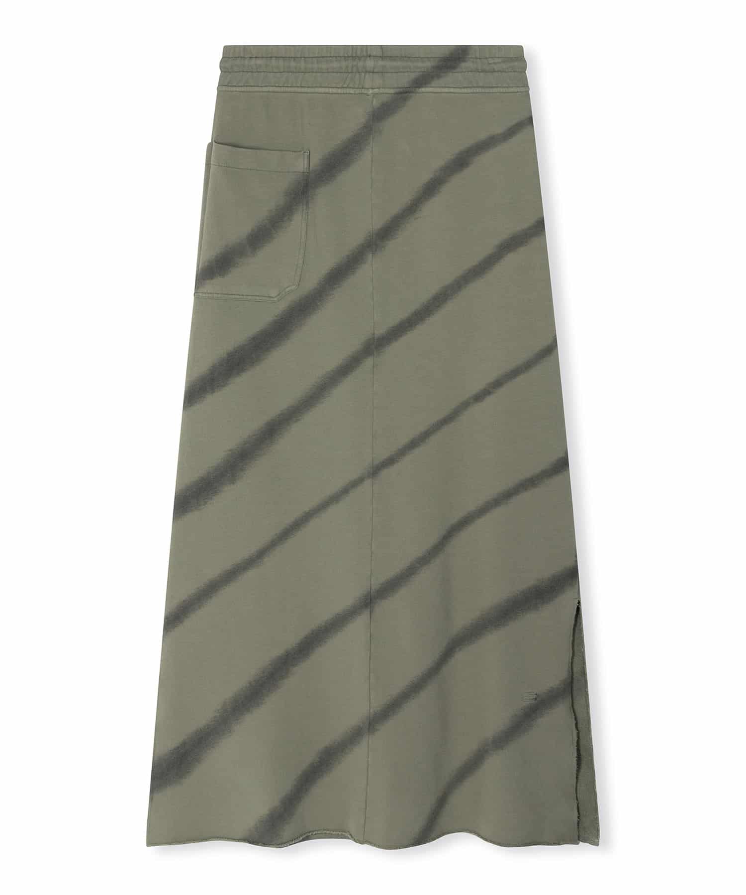 10DAYS_LONG-SKIRT- SPRAY-DYE_2
