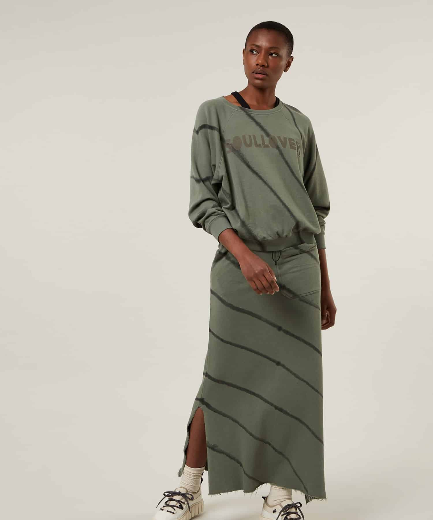 10DAYS_LONG-SKIRT- SPRAY-DYE_5