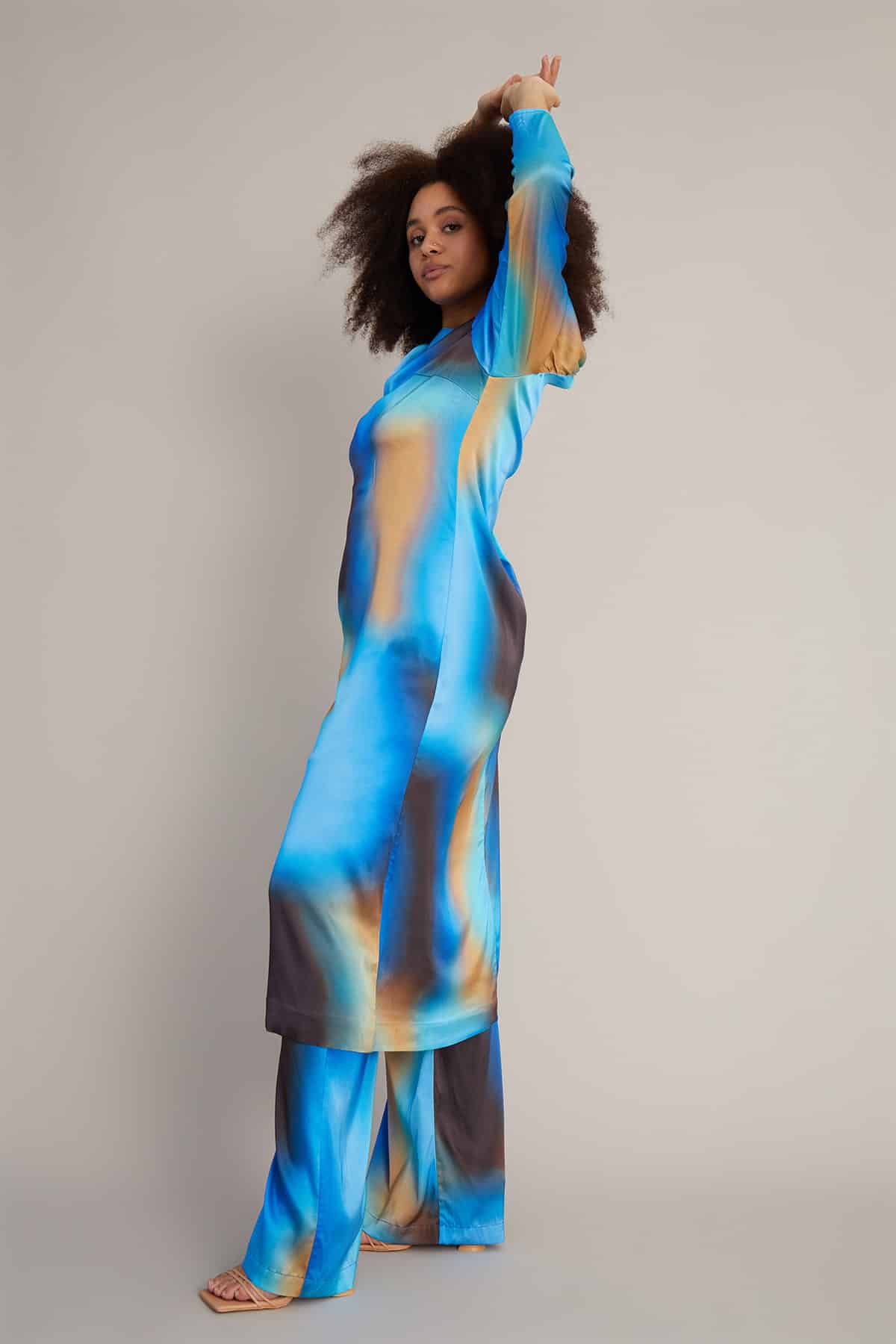 MUNTHE_AKEVILLE_BLUE_2