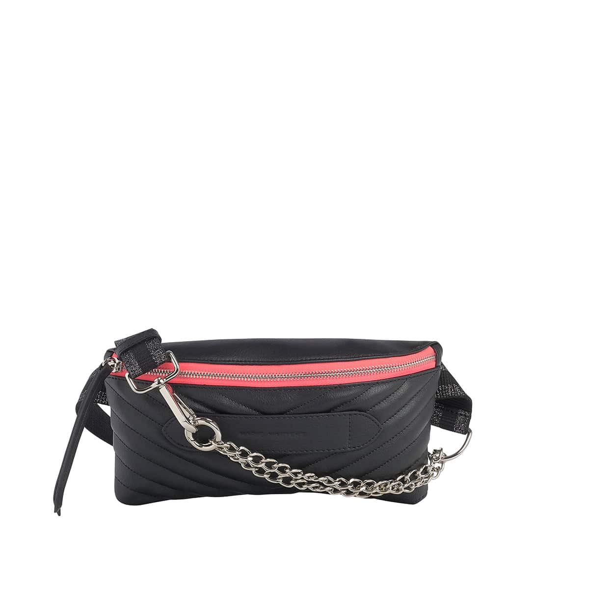 Marie Martens_BeltBag_Coachella_BlackQuiltedVegea_295€_02_1200px Coachella Black Vegan Quilted Belt Bag
