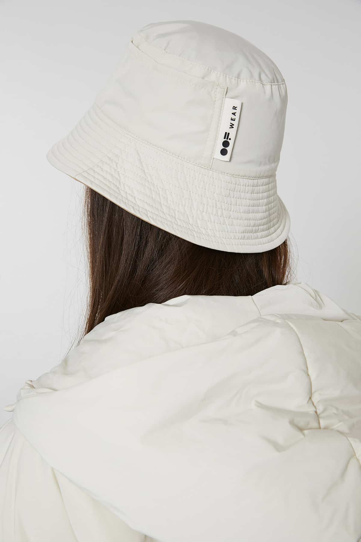 OOF_3044-HAT_2