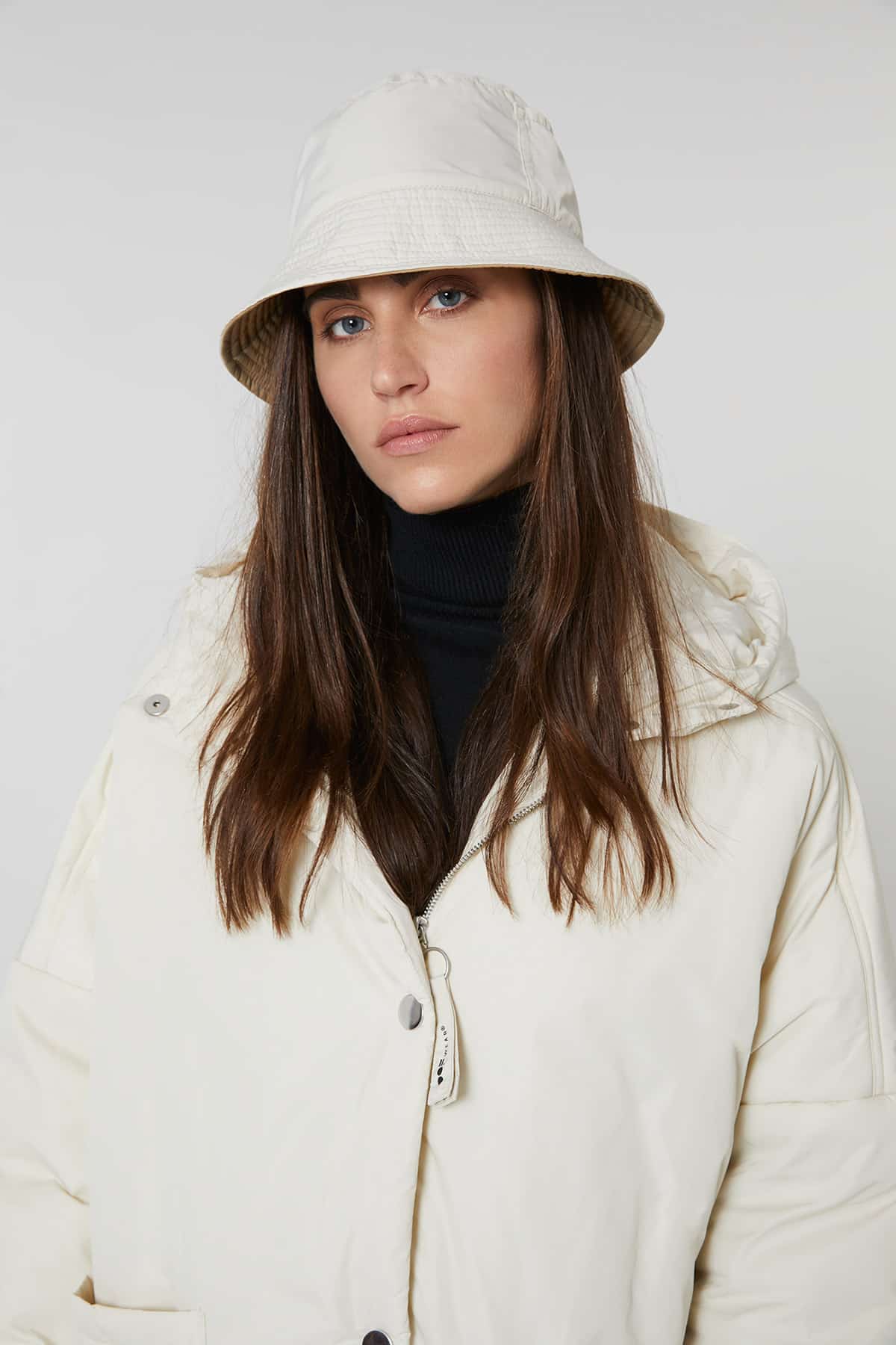 OOF_3044-HAT_4