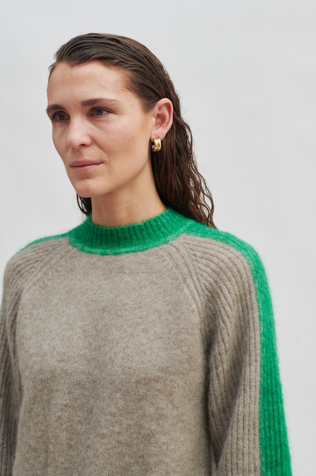 Second-Female_Bera-Knit_2