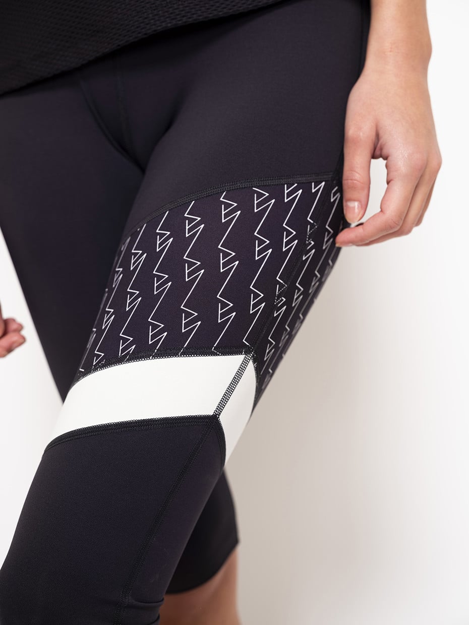 recto-verso-skyfall-knee-legging3