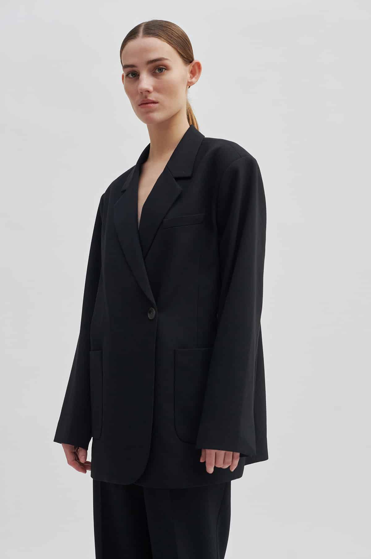 Second-Female_EVIEN_BLAZER_BLACK_3