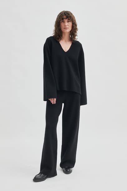 Second_Female_BALIBA-KNIT-TROUSERS_5
