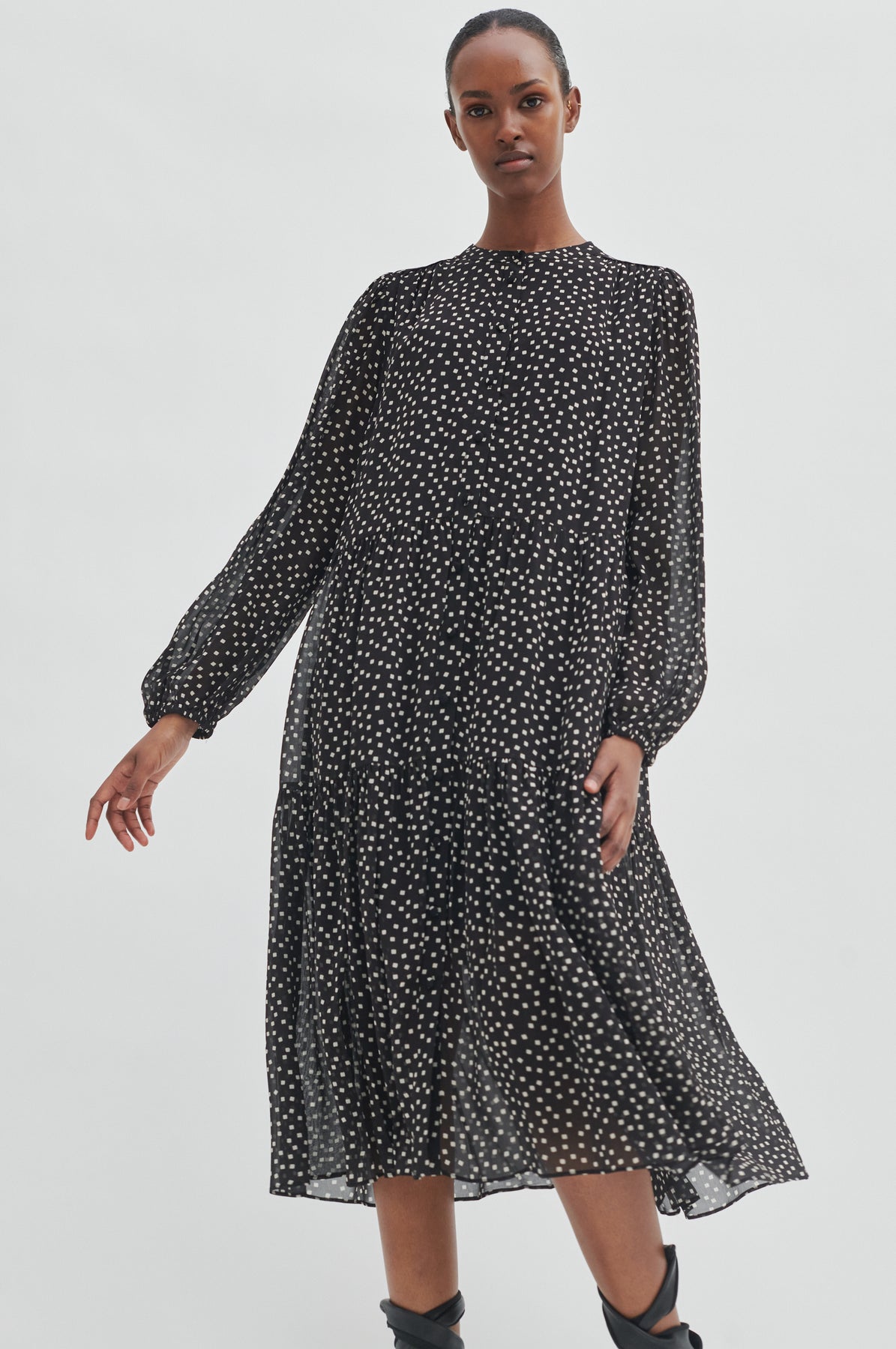 Second_Female_Stars-dress_4