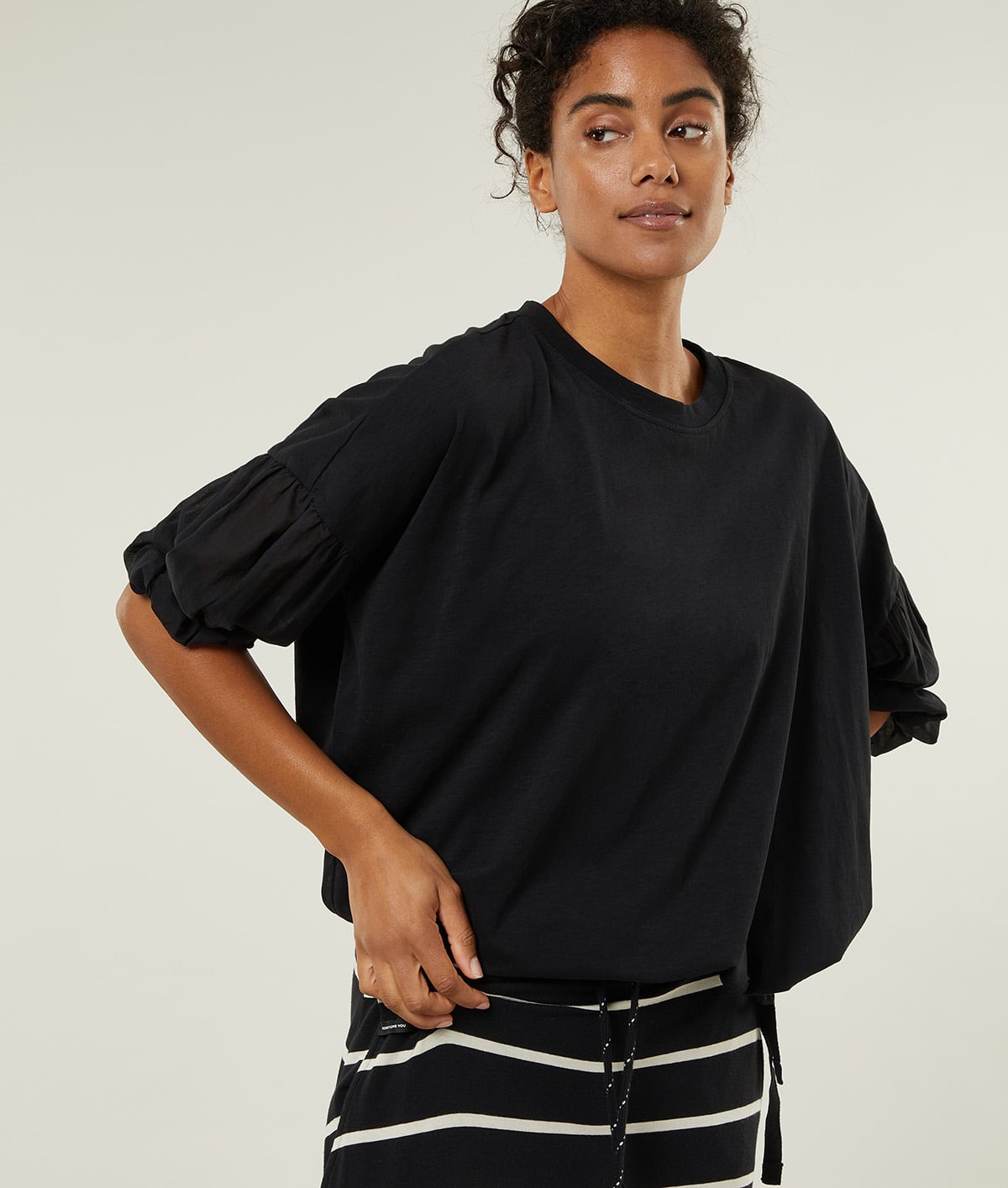 10DAYS_Balloon-sleeve-tunic_4
