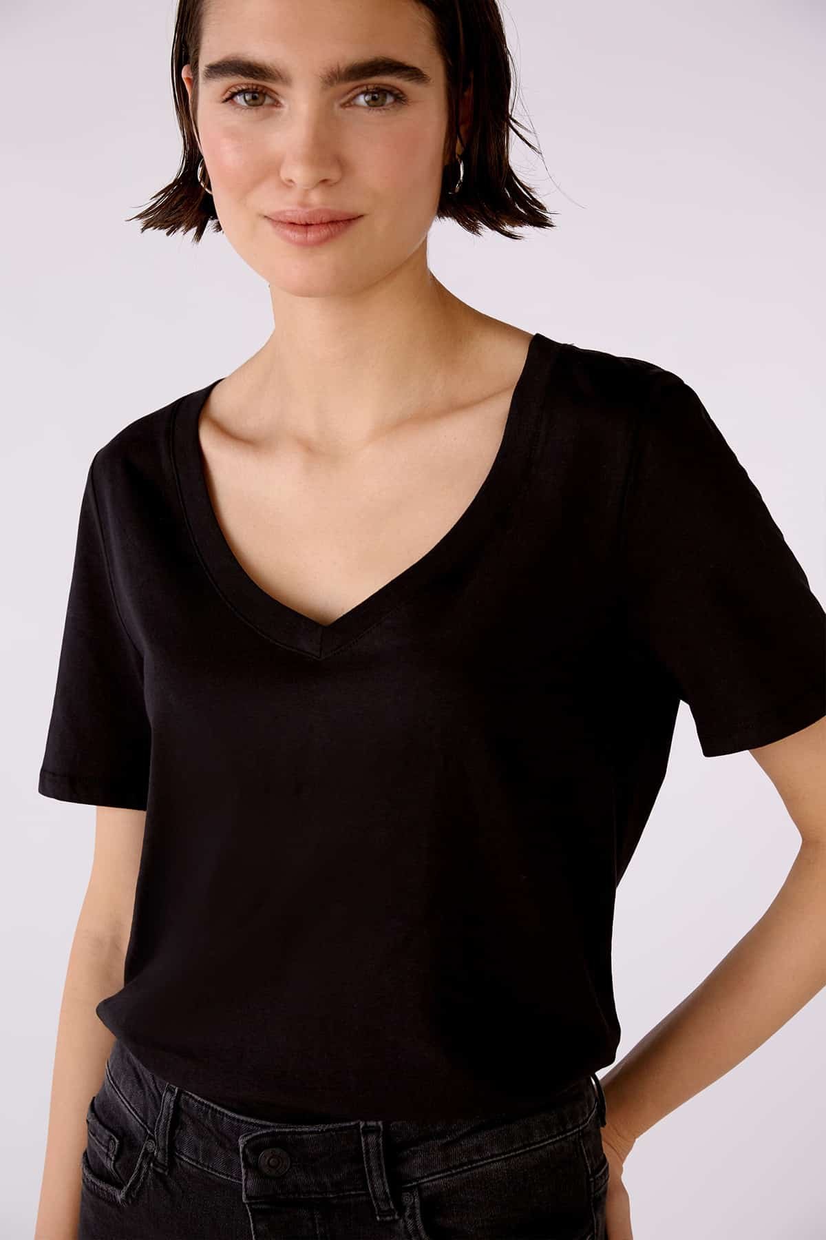 Oui_Carli-T-shirt_black_4