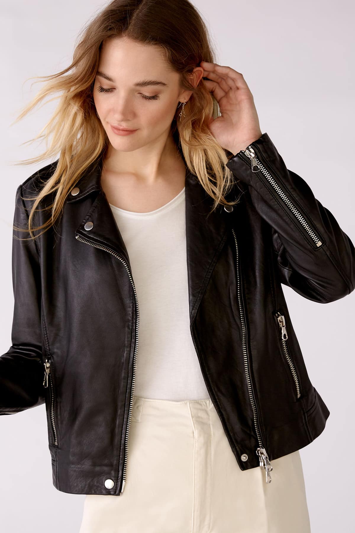 Oui_Leather-jacket_black_2