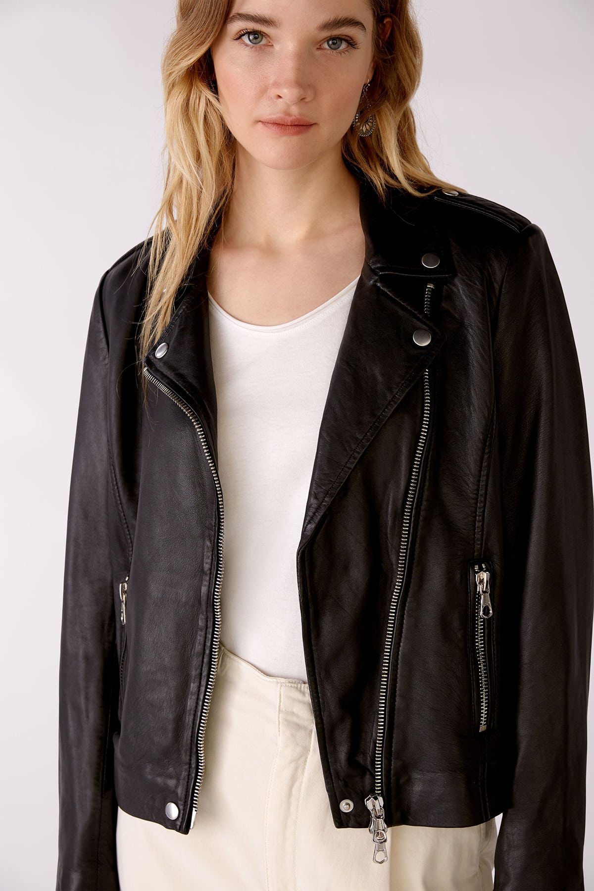 Oui_Leather-jacket_black_4