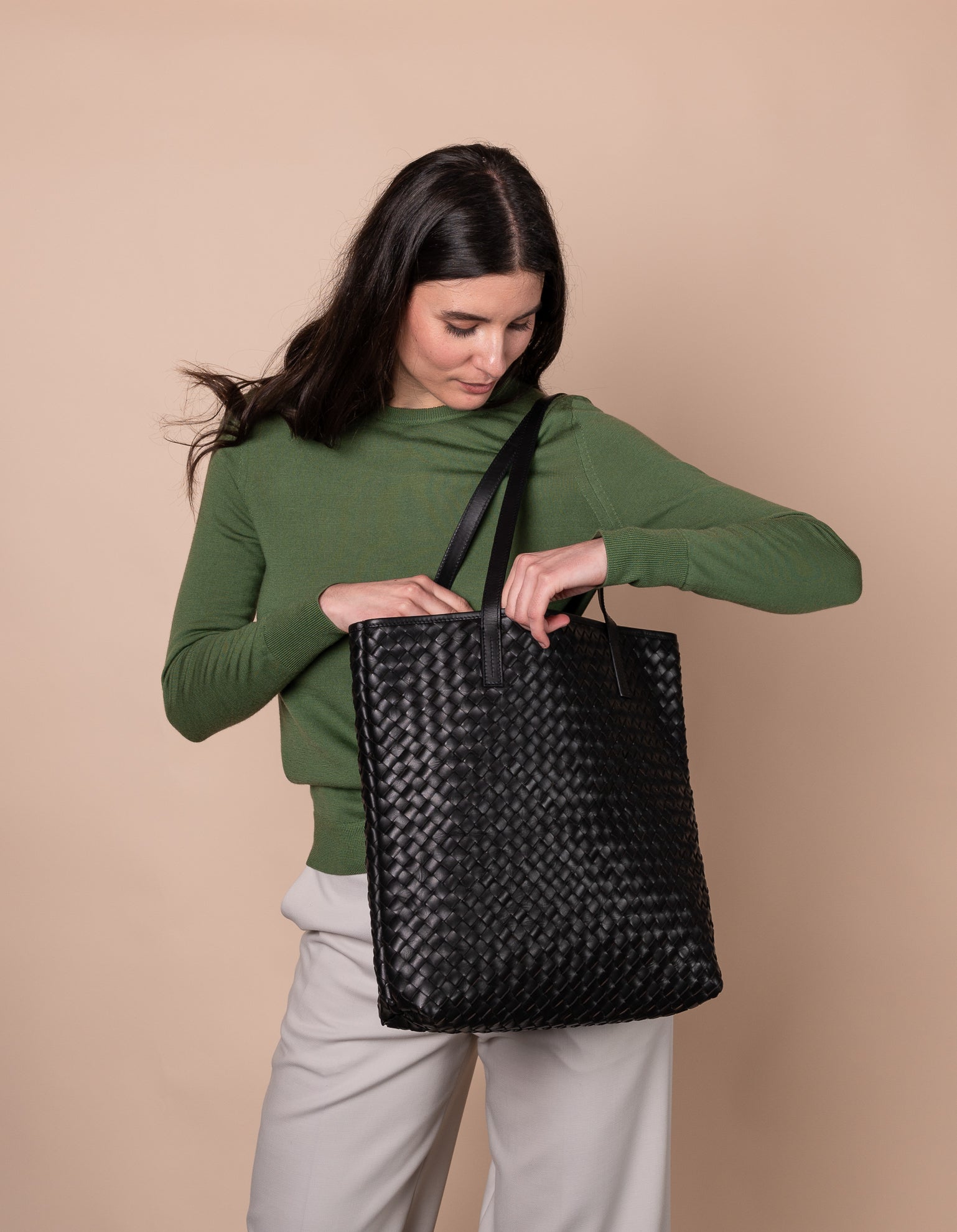 OMyBag_gerogia_black_woven_4