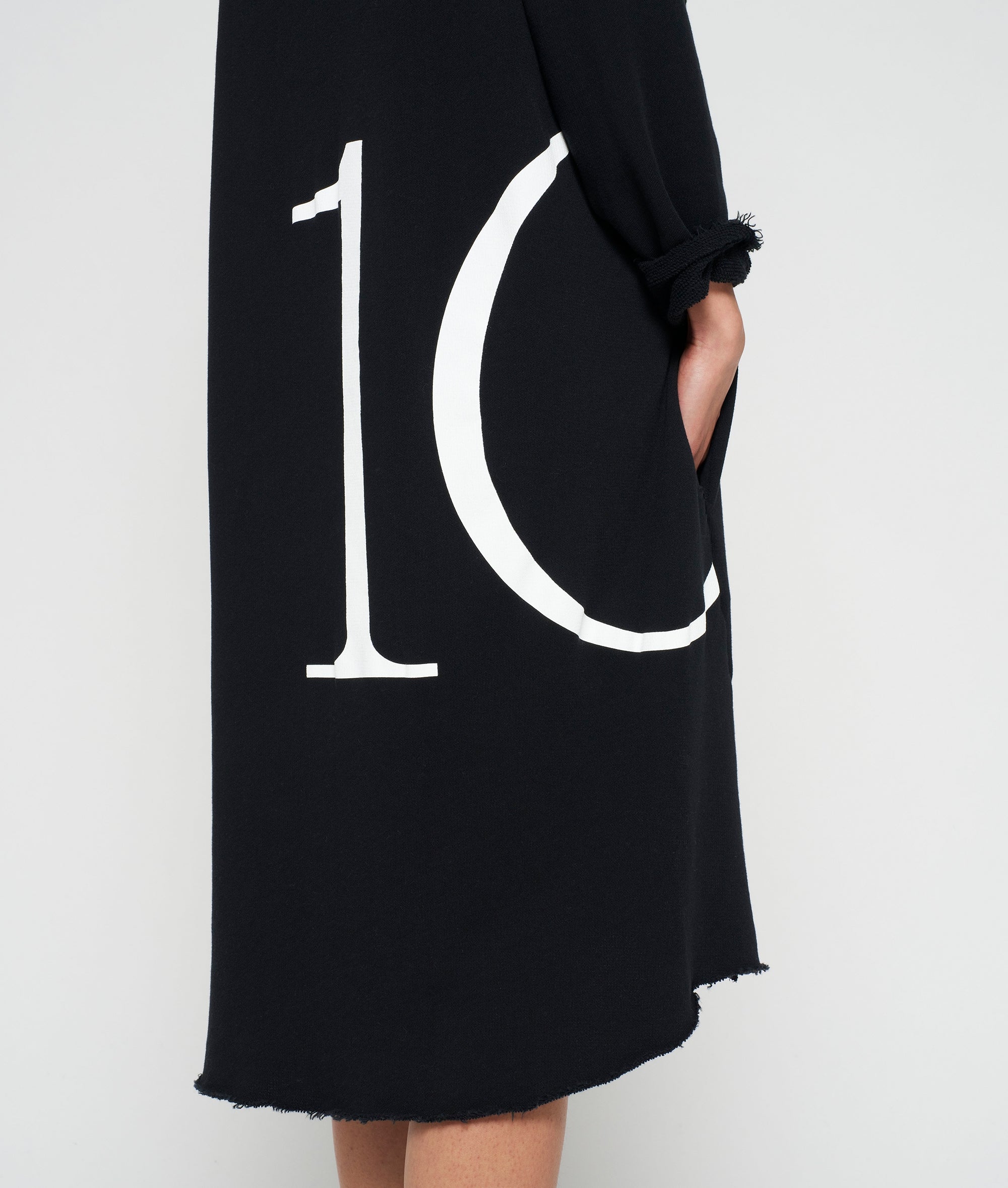 10Days_oversized-dress-logo_4