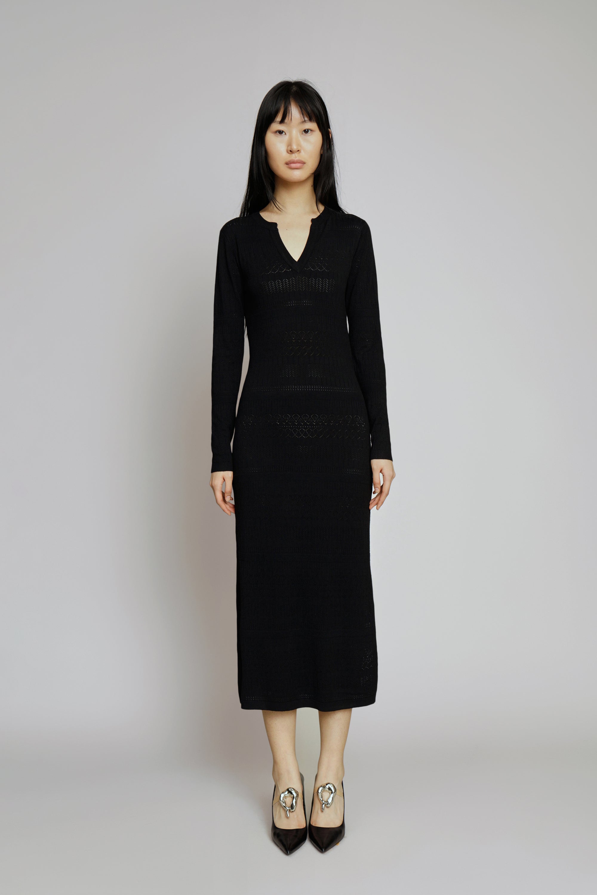 MUNTHE_EALLEN_BLACK_1