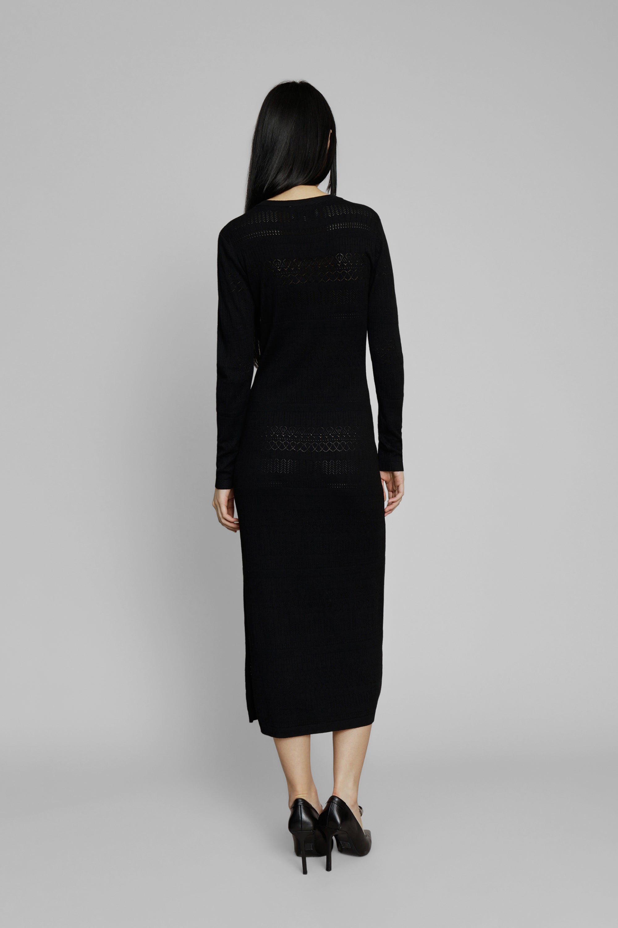 MUNTHE_EALLEN_BLACK_2