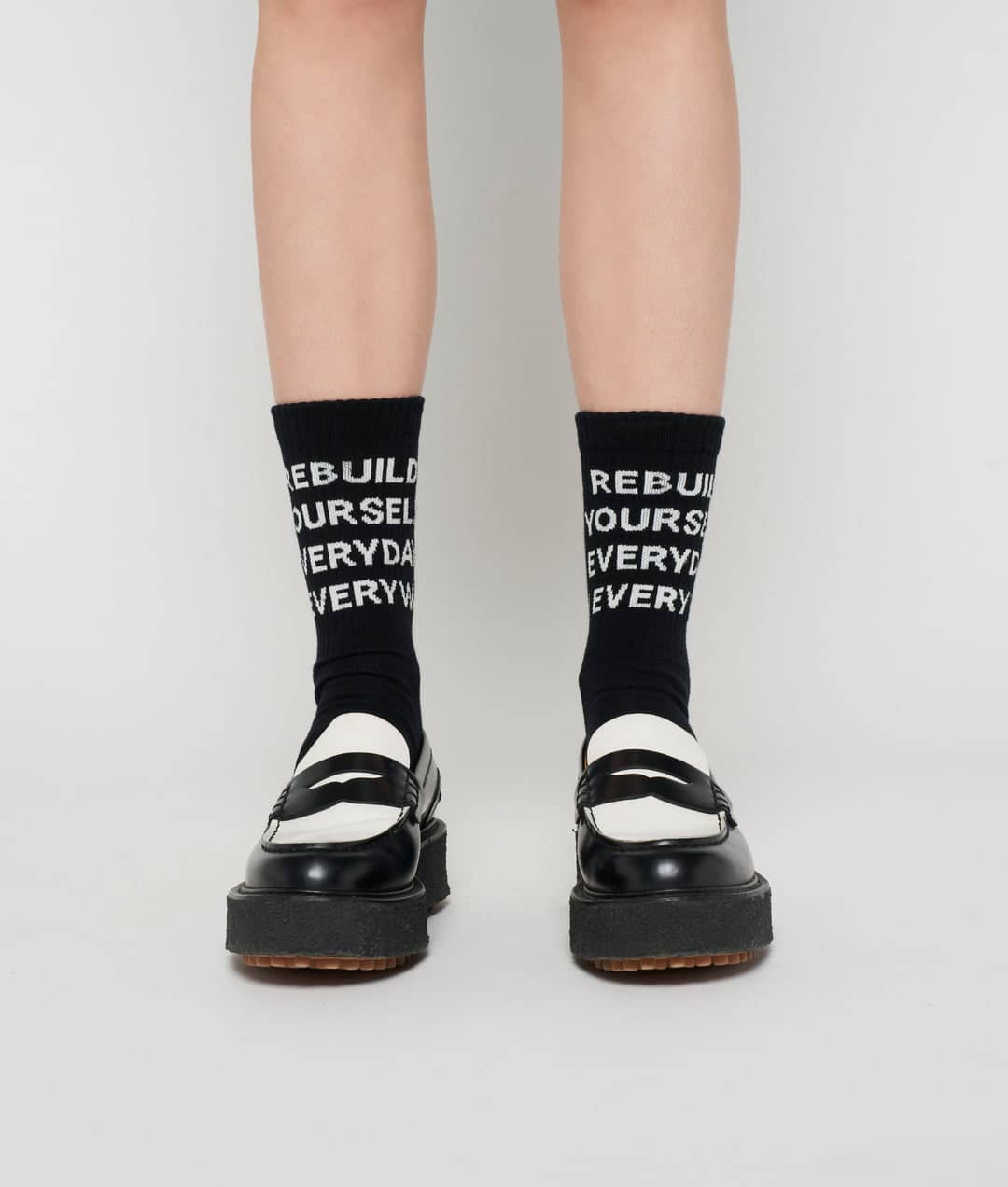 10Days_Statement-socks-black_3