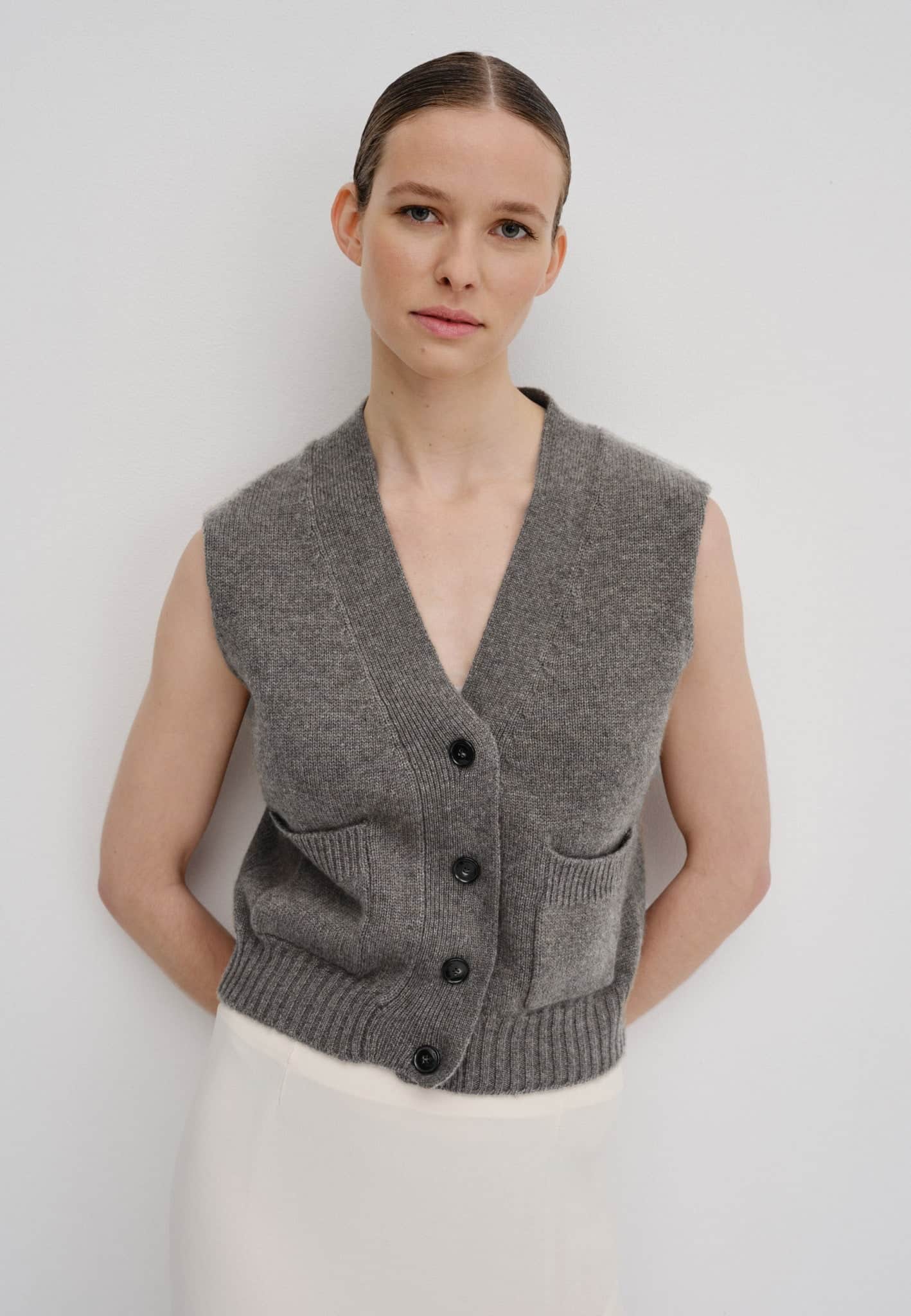 Herskind_Thea_Knit_Vest_Grey_1