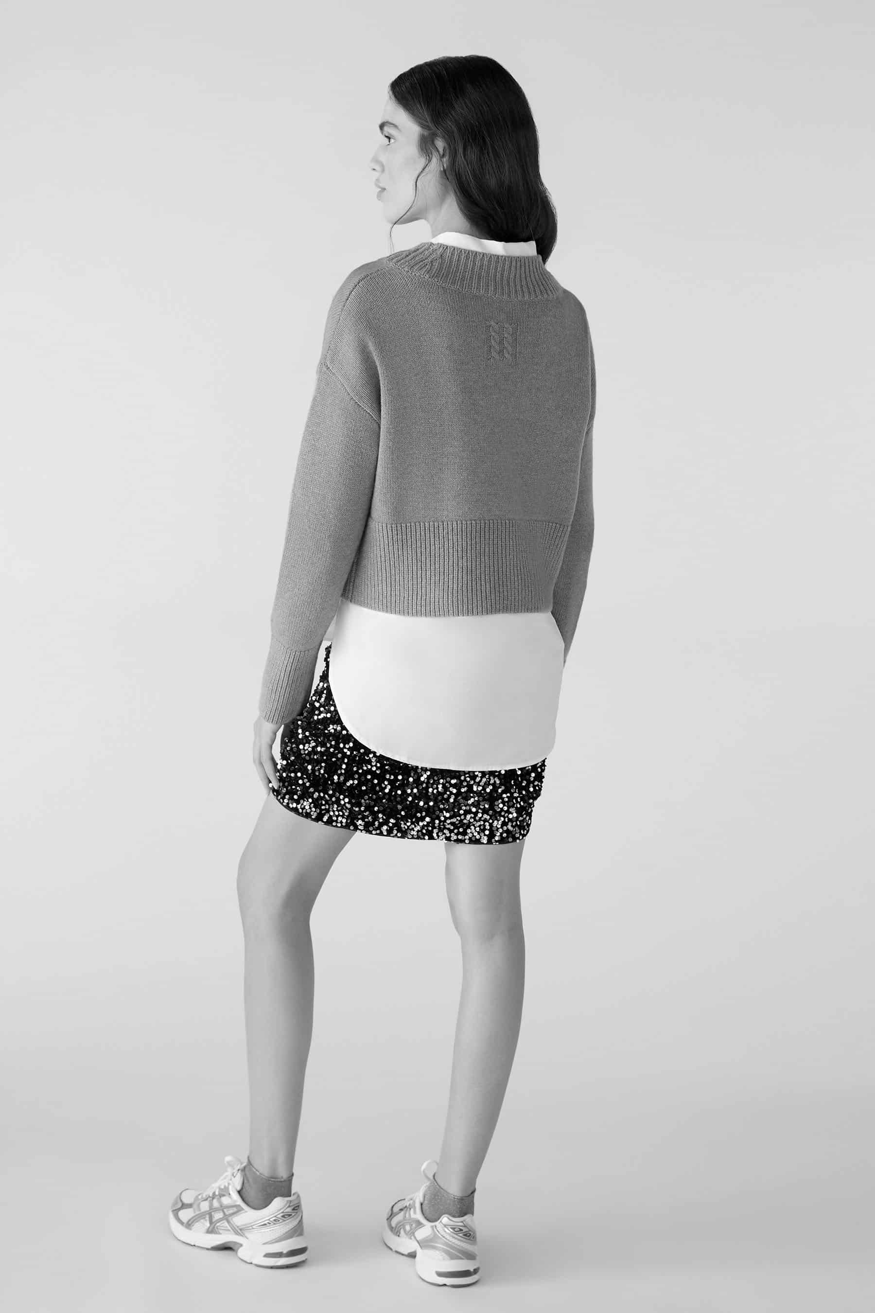 OUI-short-jumper-grey_2