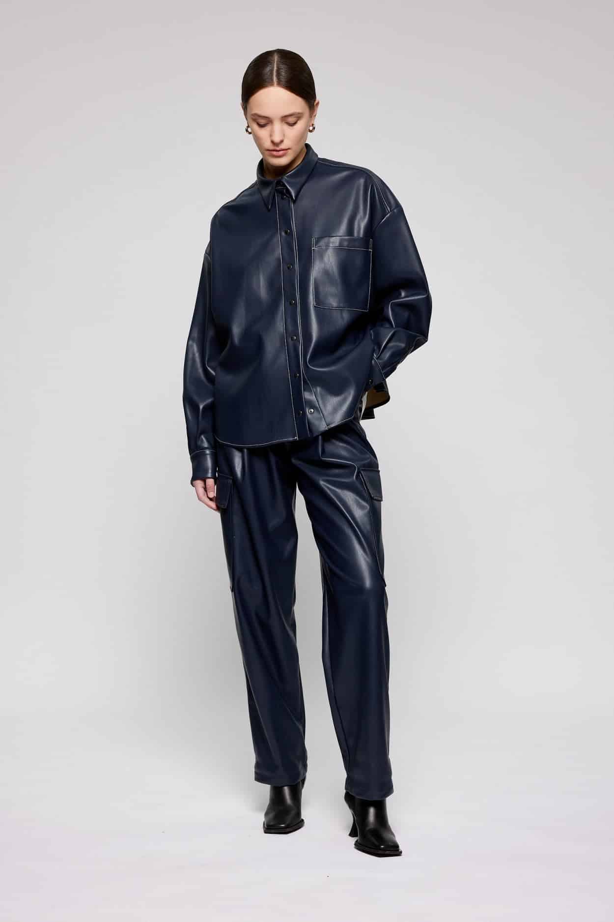 CollectorsClub_AW23_BENJI_Navy_Vegan_Leather_6_2048x2048