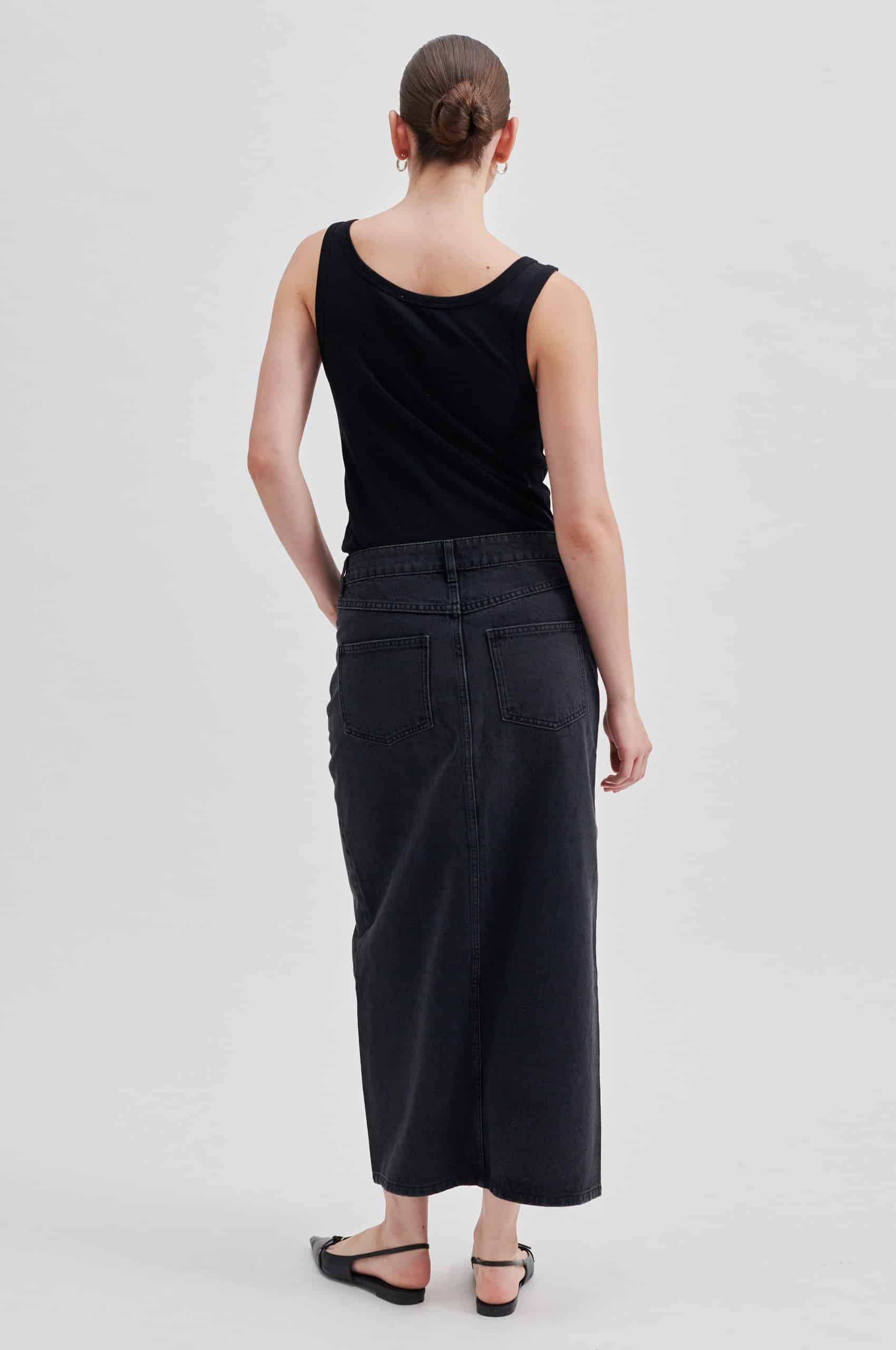 Second-Female_Dustine-skirt-black_6