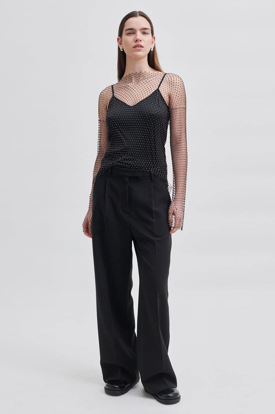 Second-Female_Gloss-Blouse_3