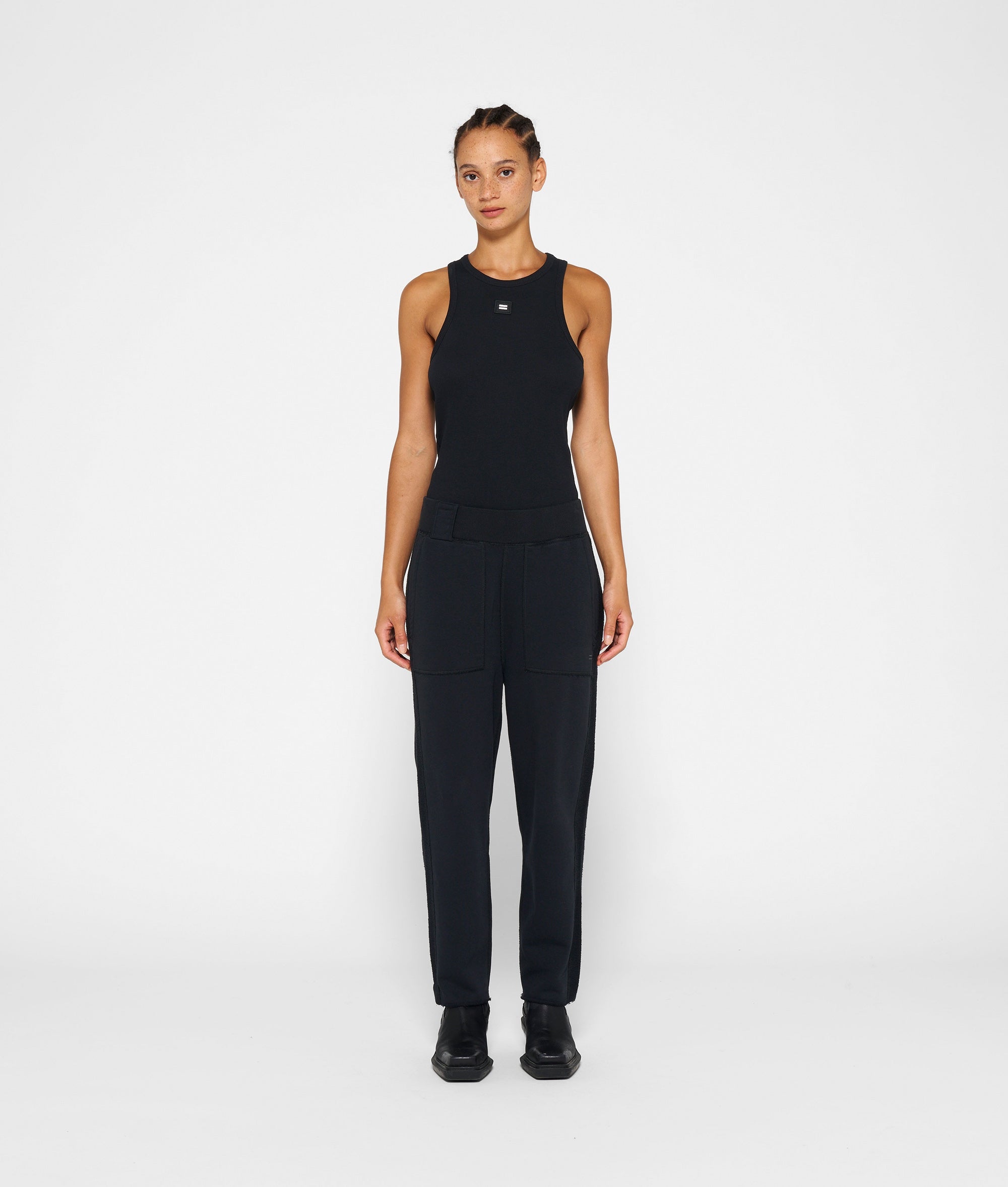 10Days_Side-Panel-Jogger_1