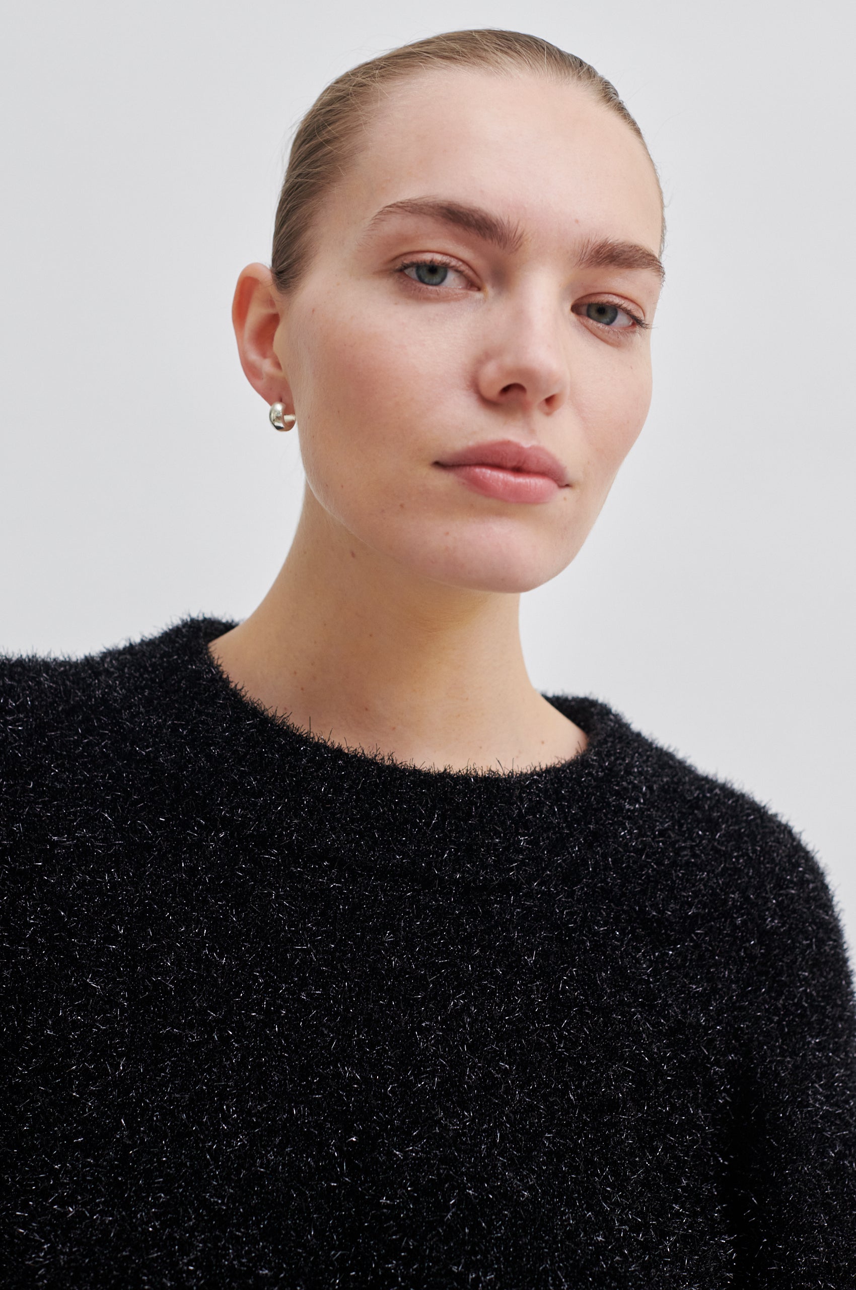 Second-Female_Lamilla-Knit_2