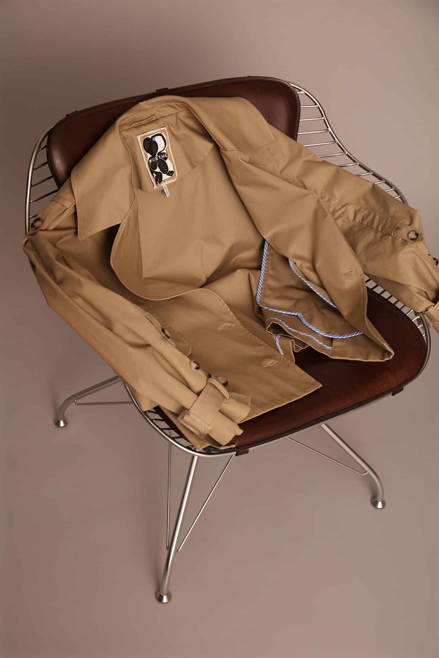 MUNTHE_LIZBETH_Camel_6