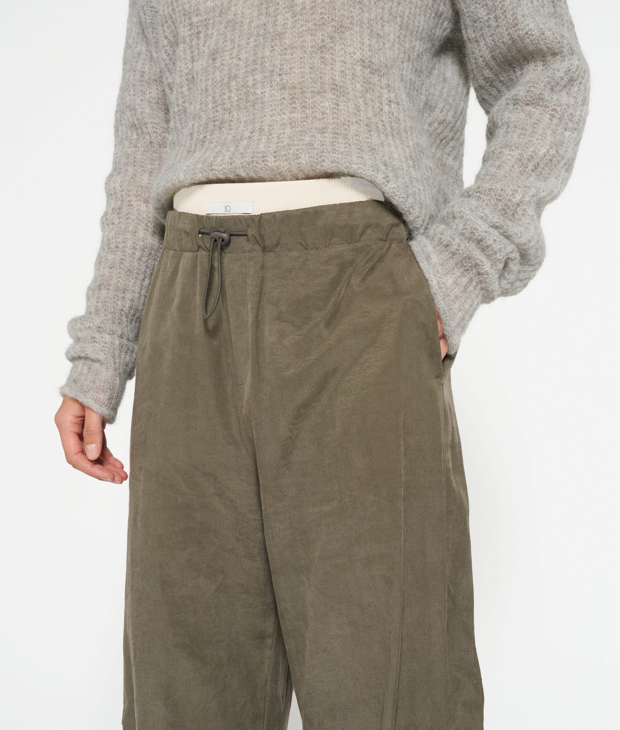 10Days_parachute-pants_4