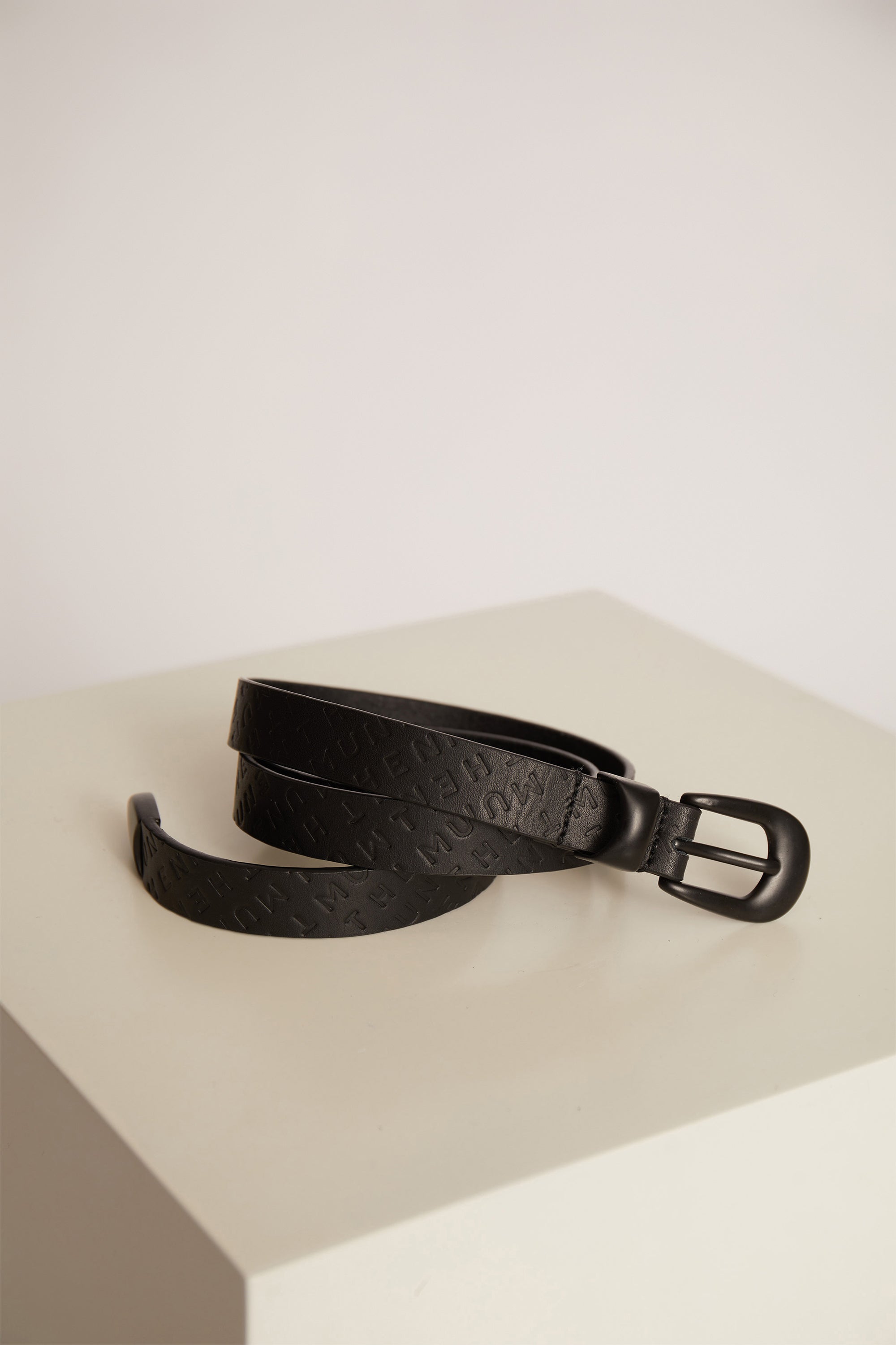 MUNTHE_MUSEUM_Black-belt_1