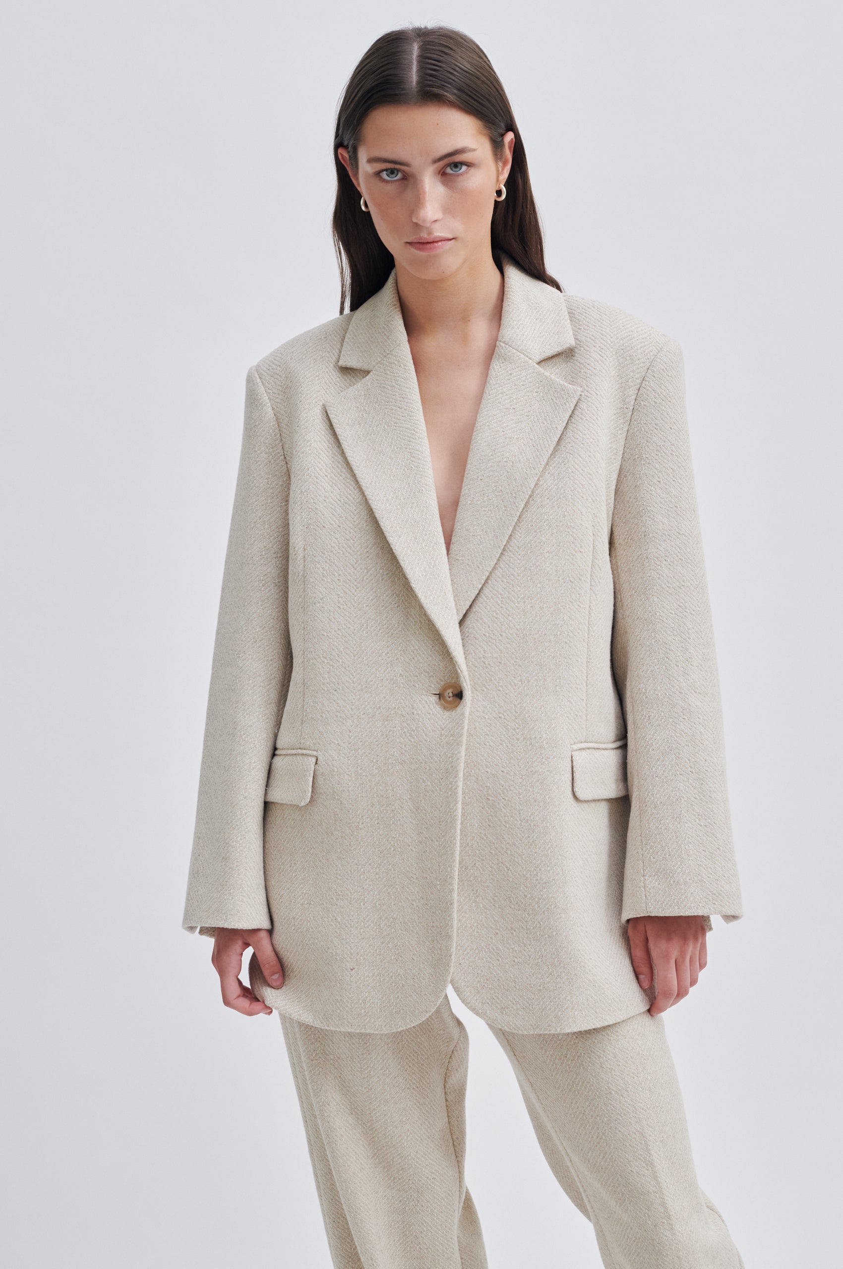 SecondFemale-Saru-Blazer_1