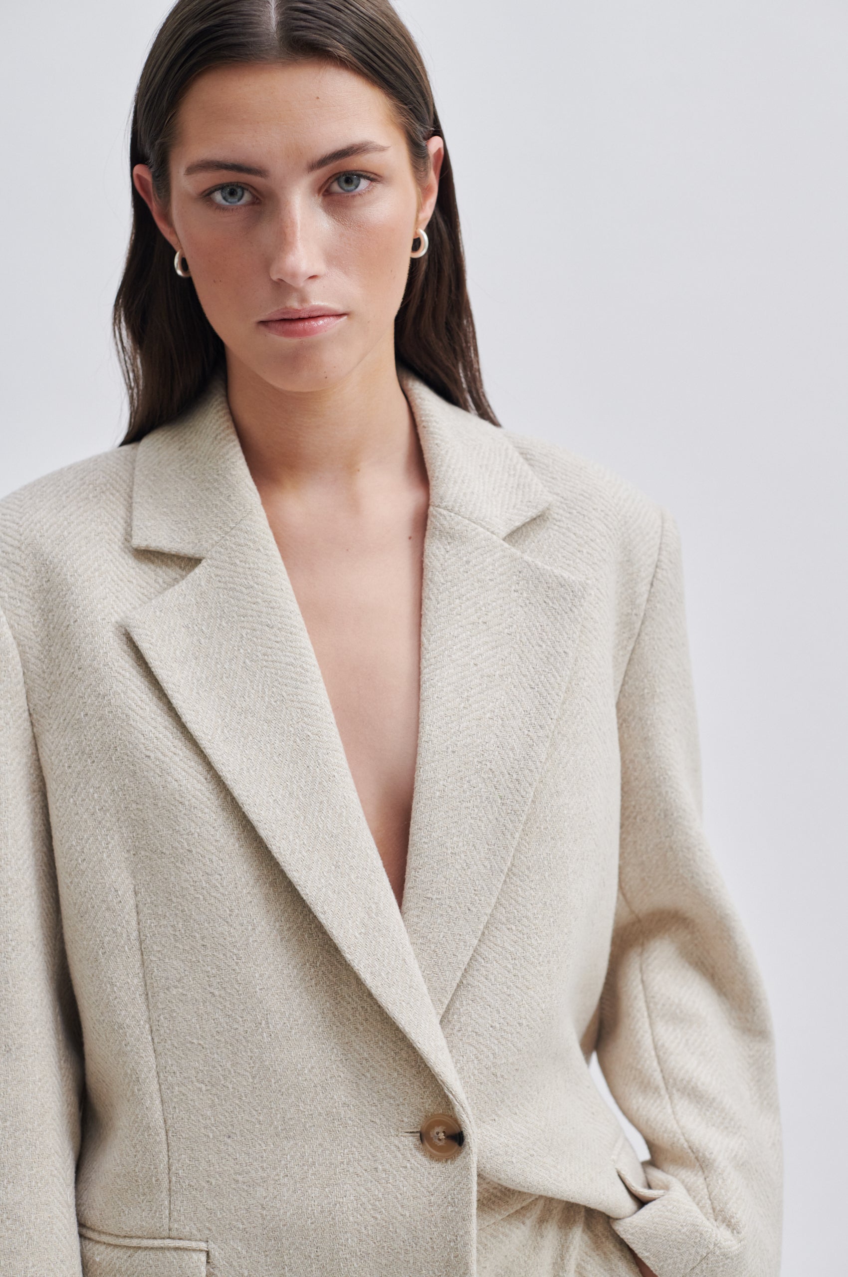 SecondFemale-Saru-Blazer_2