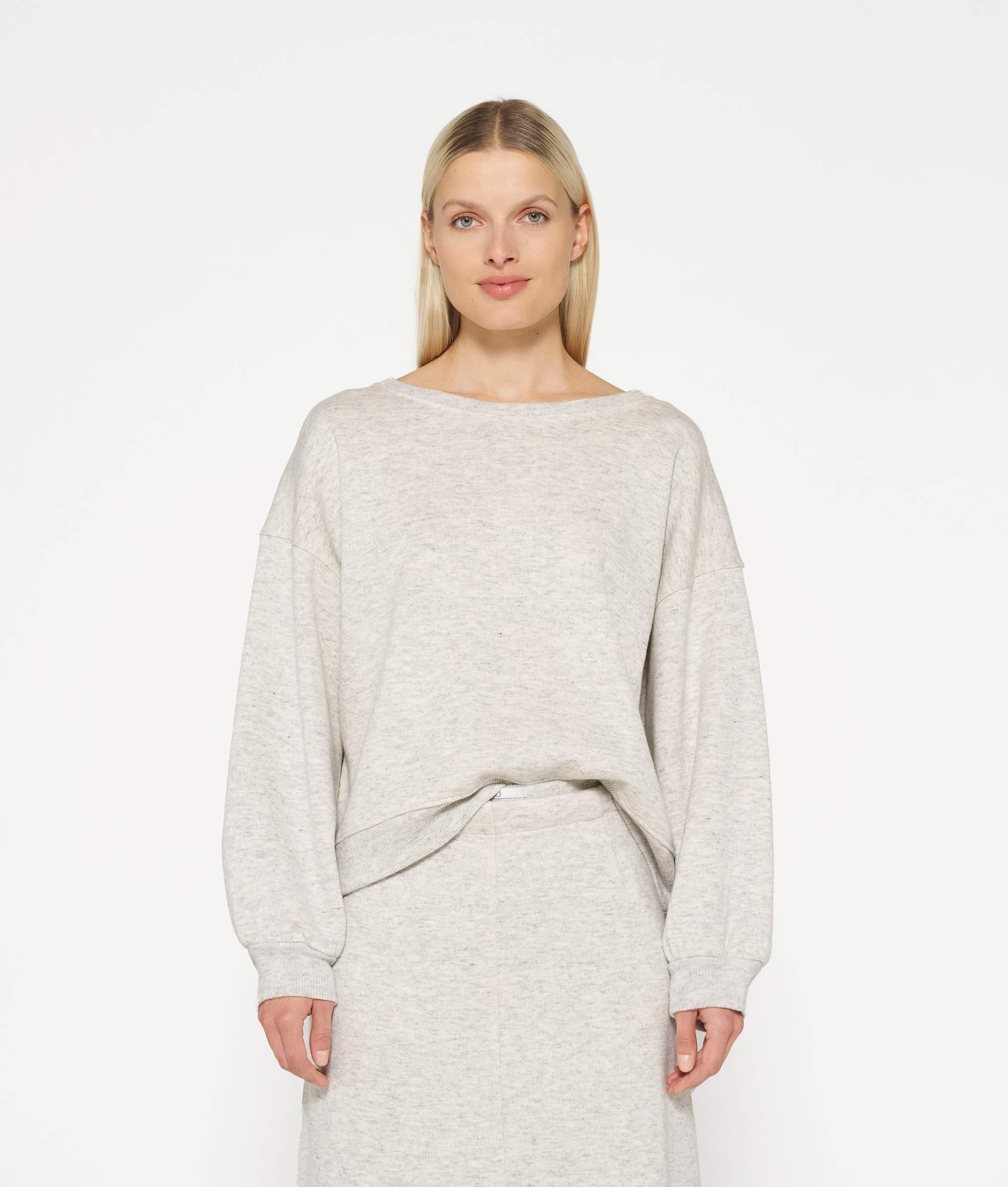 10Days_balloon-sleeve-knit-sweater_1