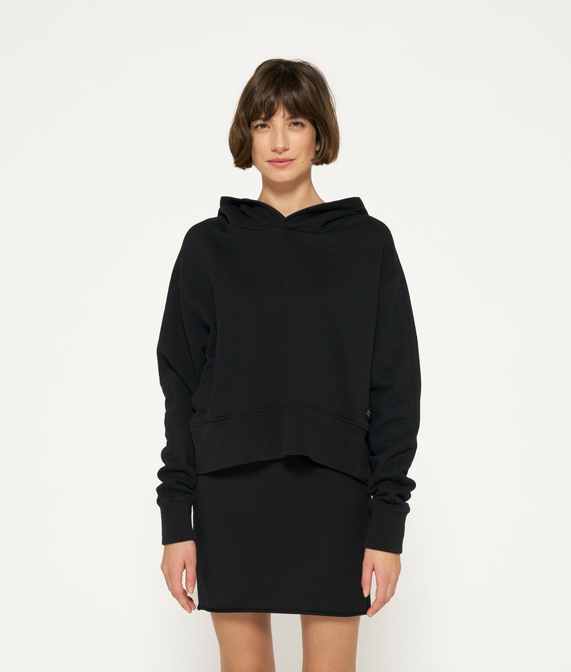 10DAYS_Cropped-hoodie-black_5