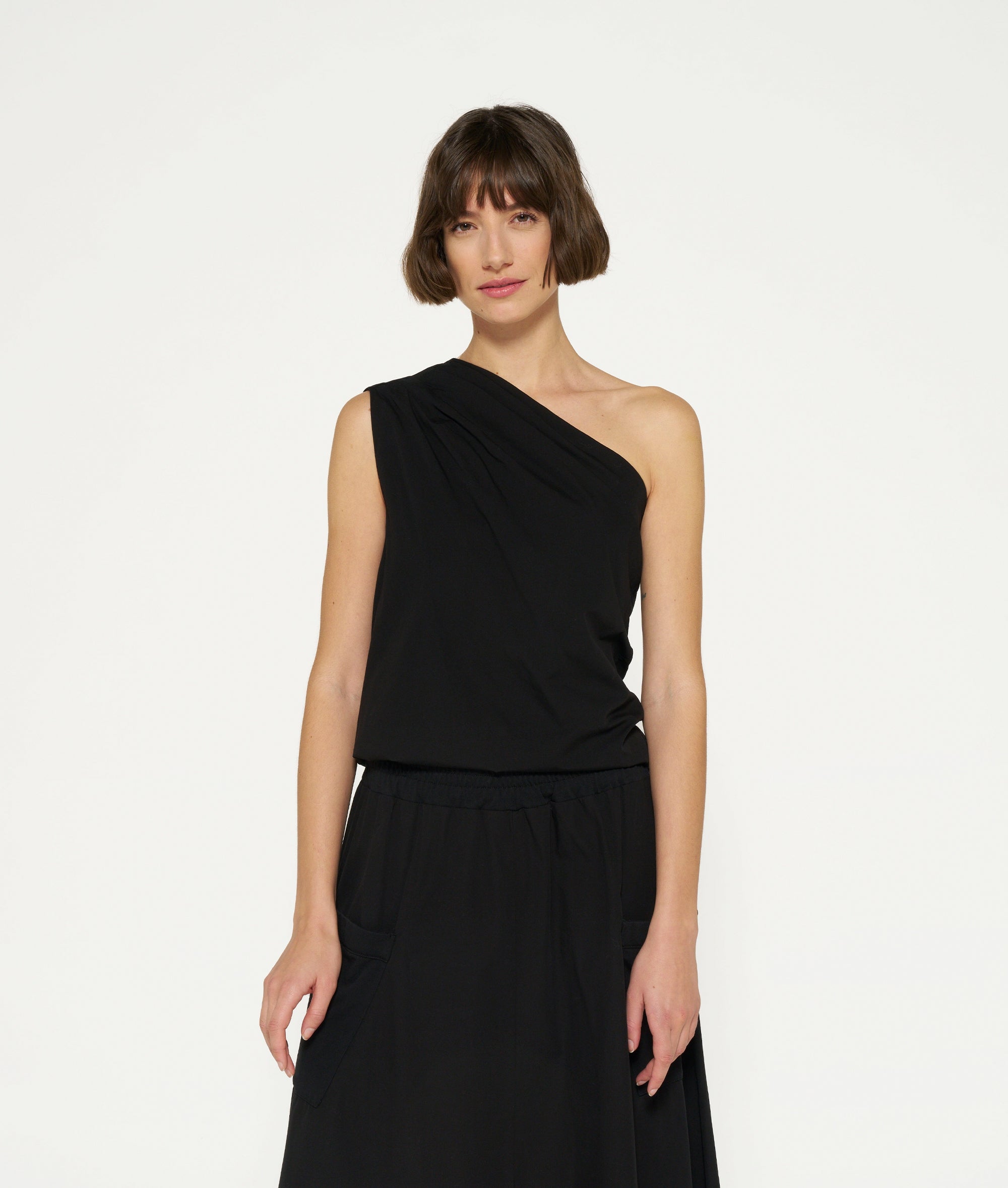 10Days_One-Shoulder-Top_2