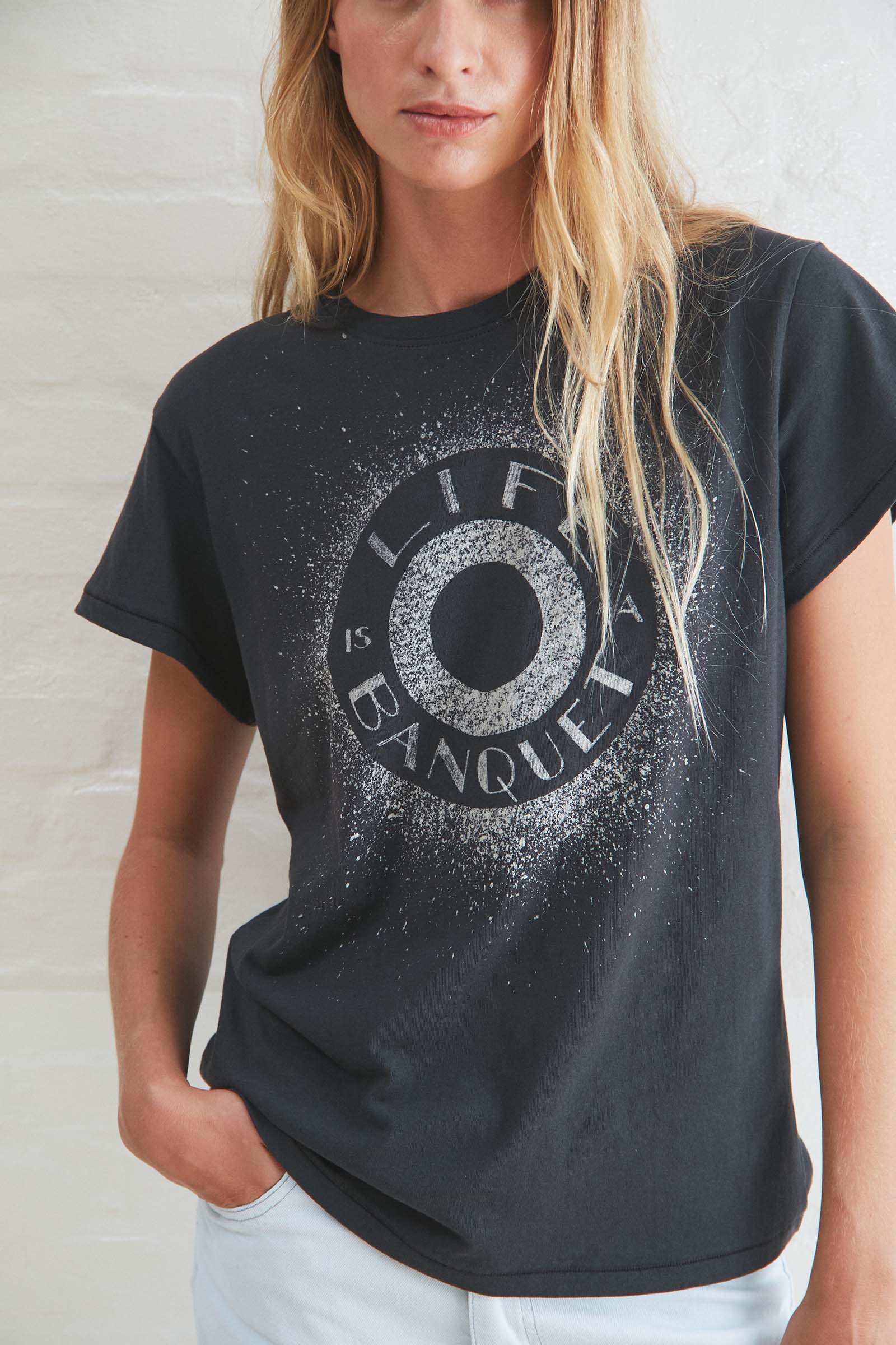 Rabens-Saloner_AMBLA_t-shirt_1
