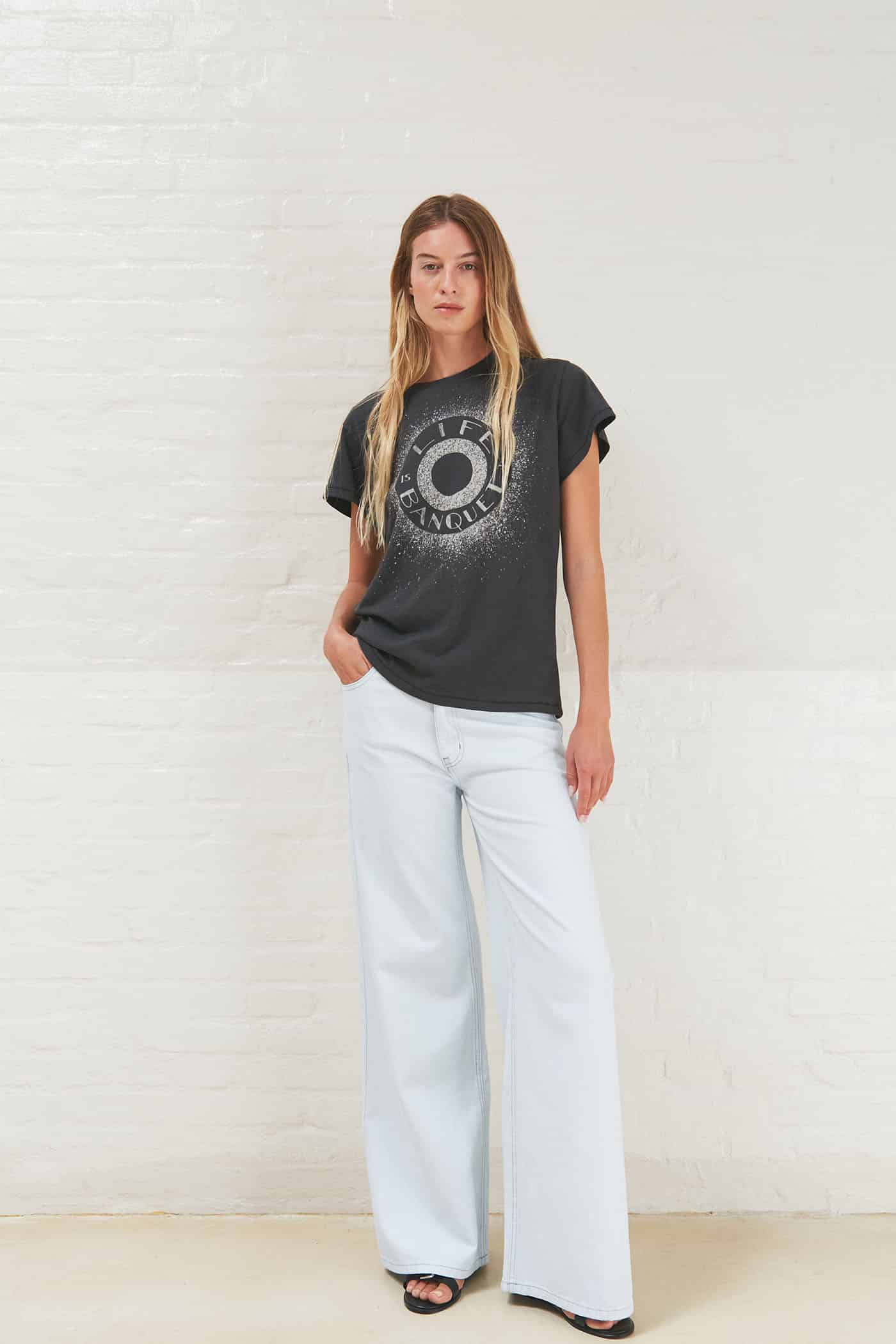 Rabens-Saloner_AMBLA_t-shirt_2