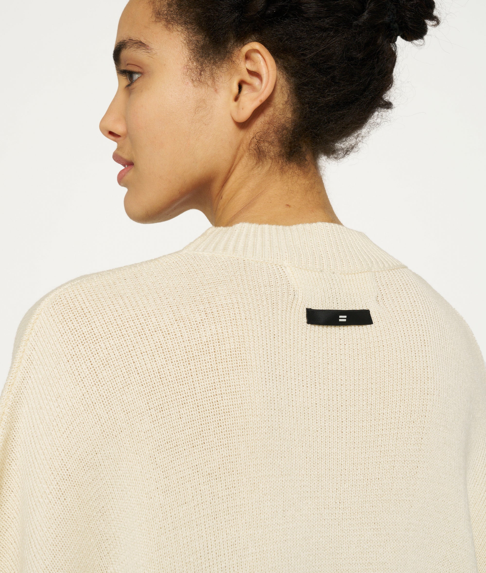 10Days_Sleeveless-sweater-stripes_5
