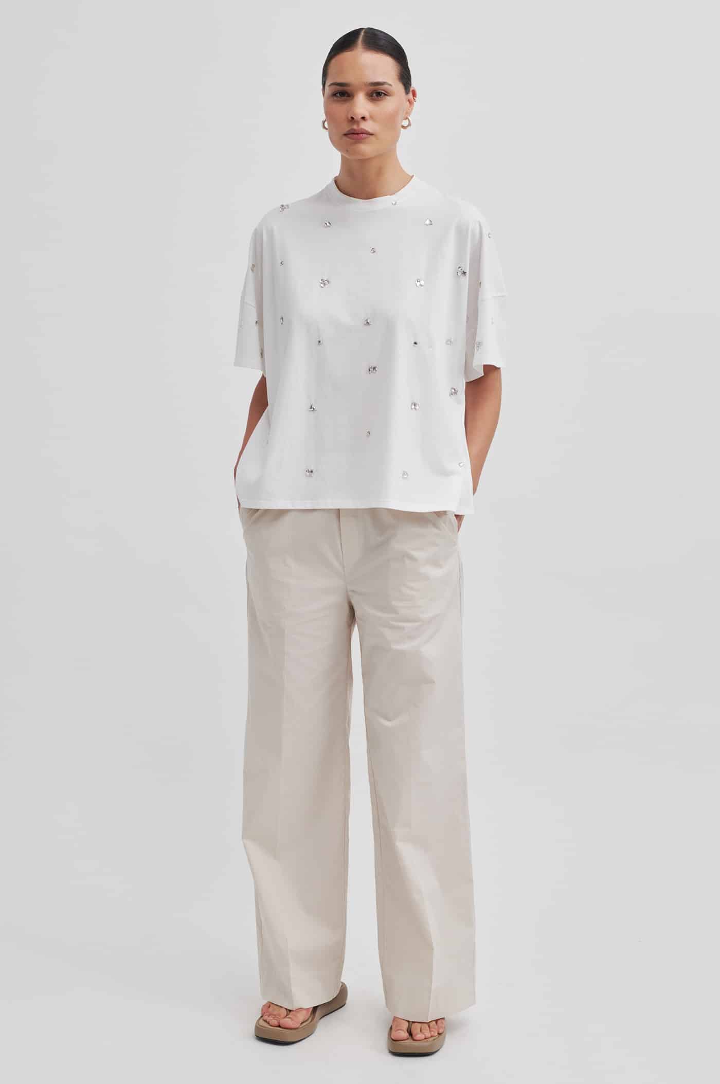 Second-Female_Glitta-tee_1