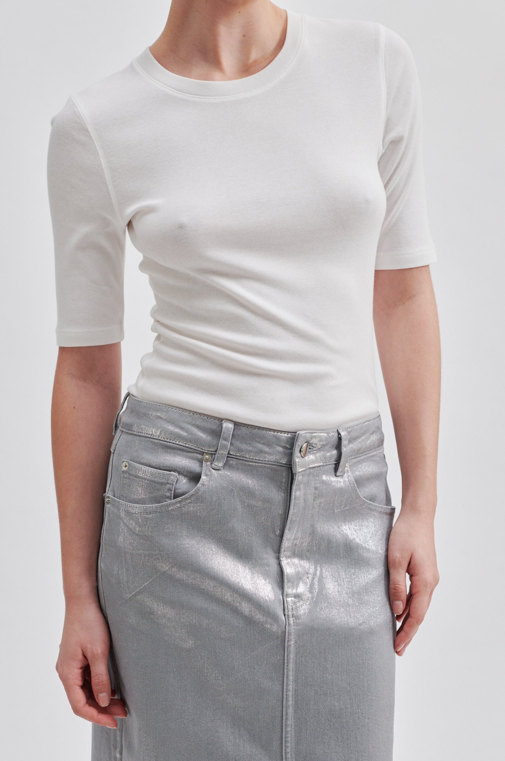 Second_female_Aspect-Skirt_3