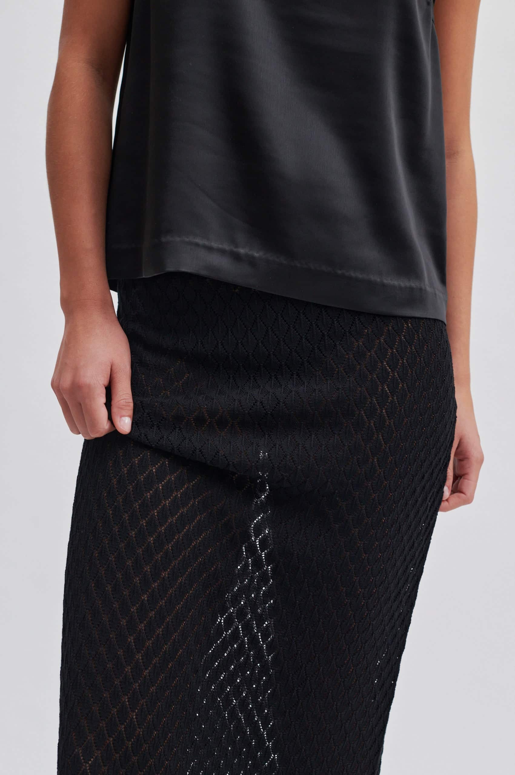 Second-Female_Gilly-knit-skirt_2