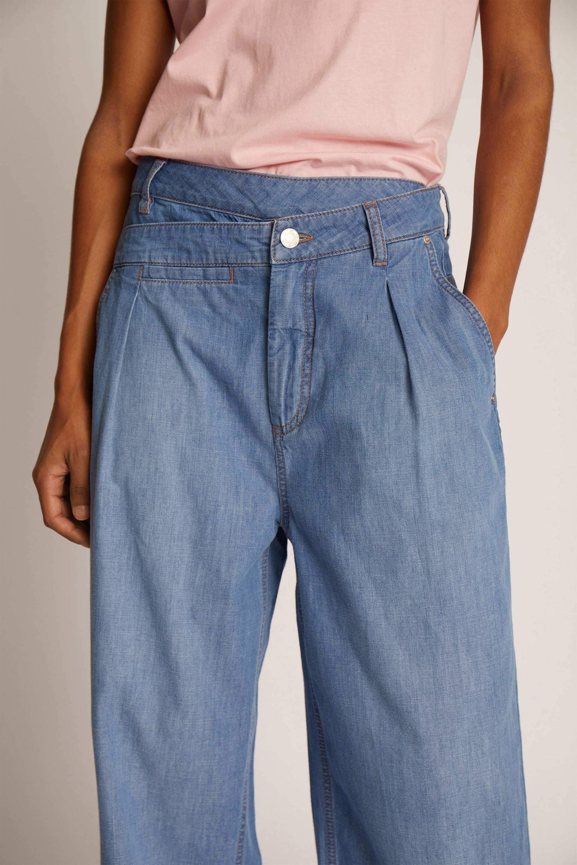 MUNTHE_TALU-jeans_2