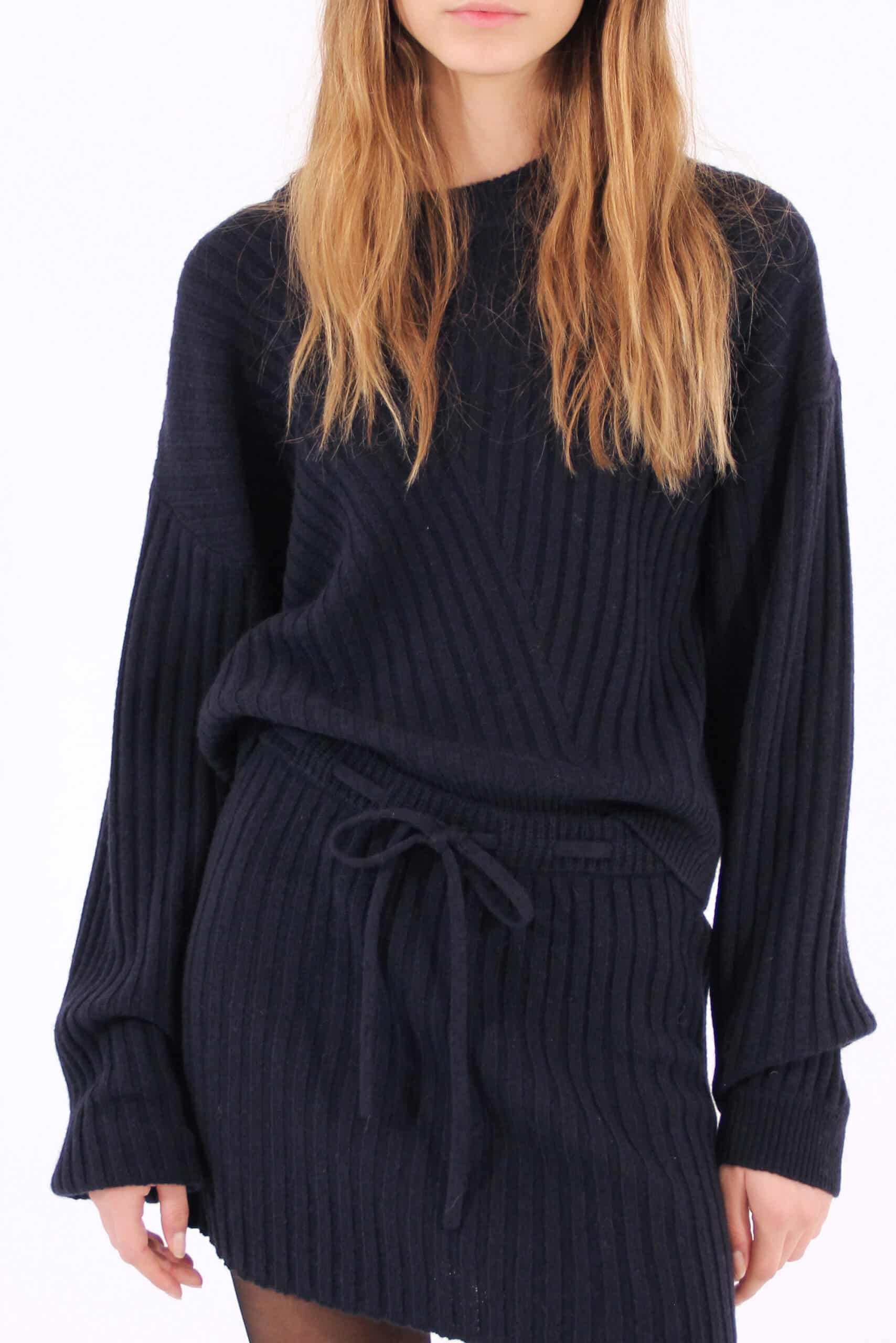Designers-Remix_Carmen-Asymmetric-sweater_1