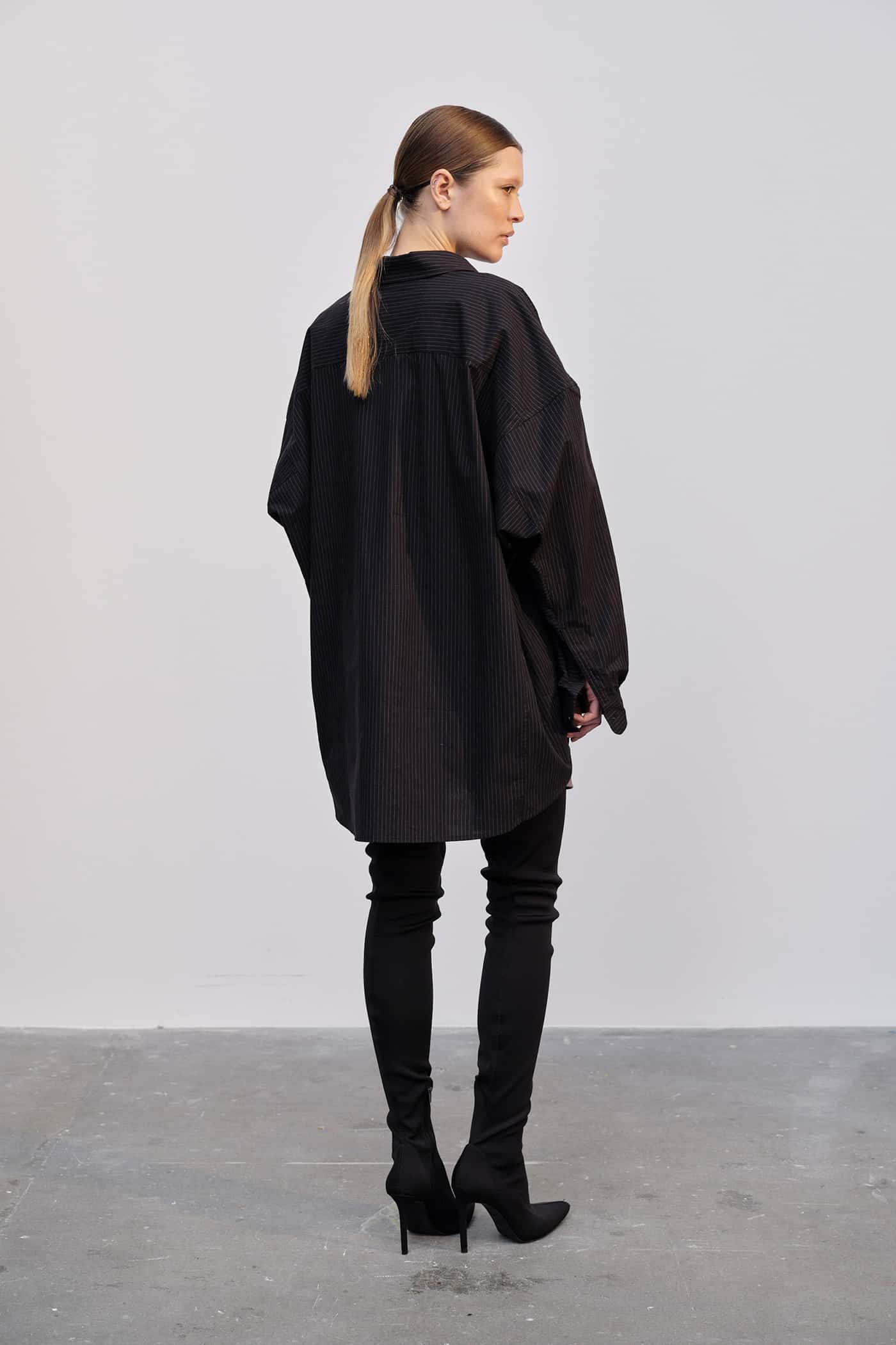 Herskind_Lex-Shirt_Pinstripe-Black_6