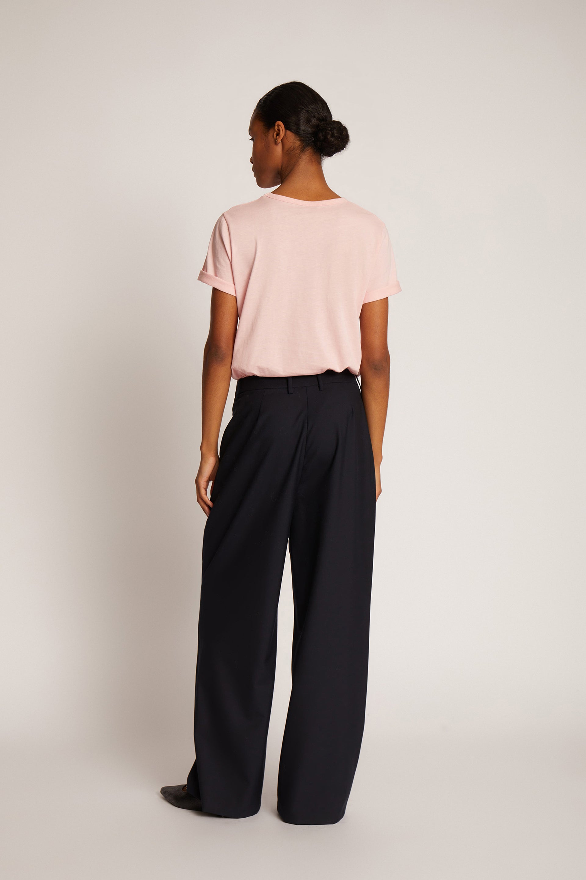 MUNTHE_TALU-pants-Blue_3